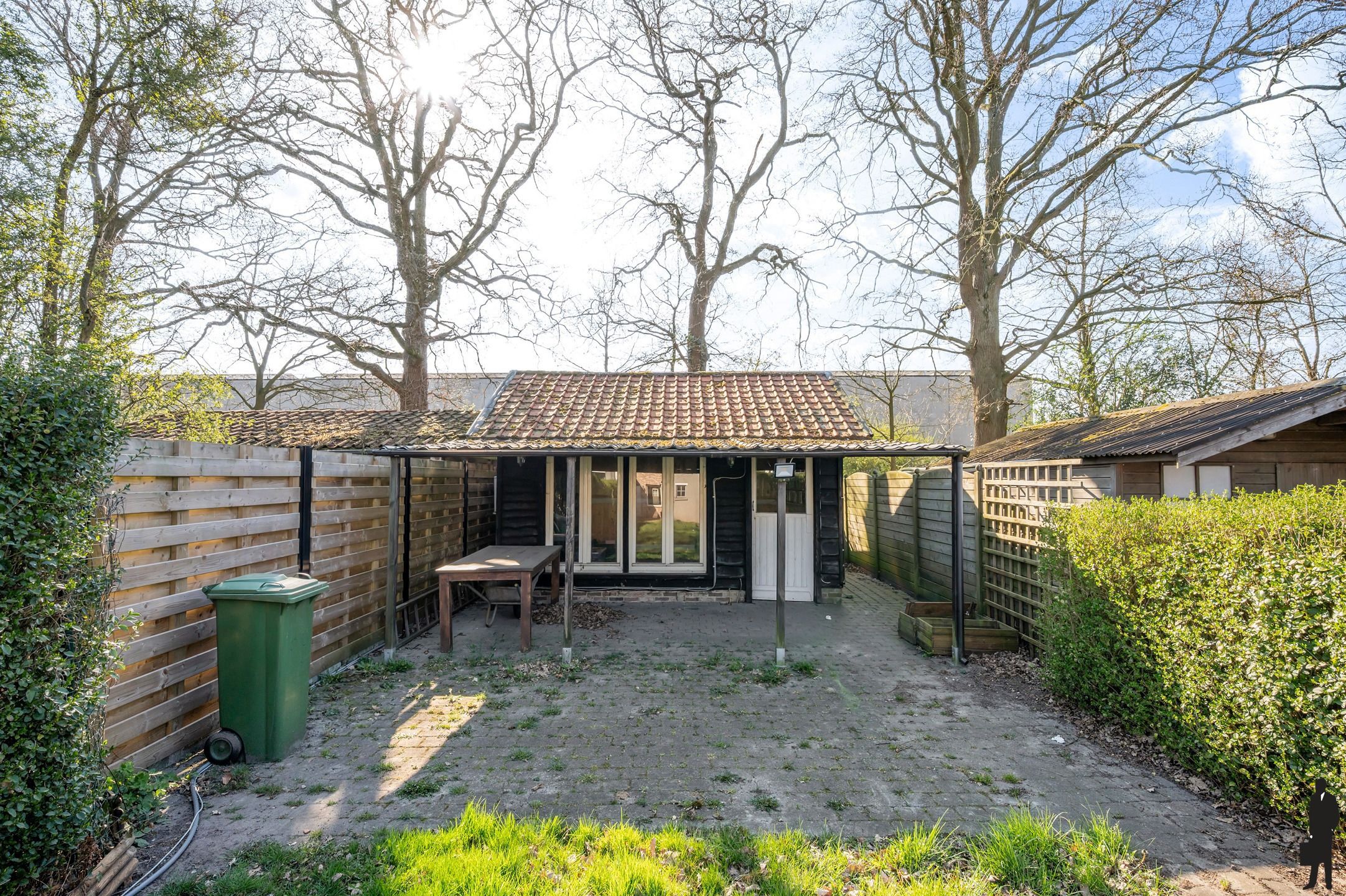Instapklare gezinswoning in doodlopende straat te Kapellen! foto 17