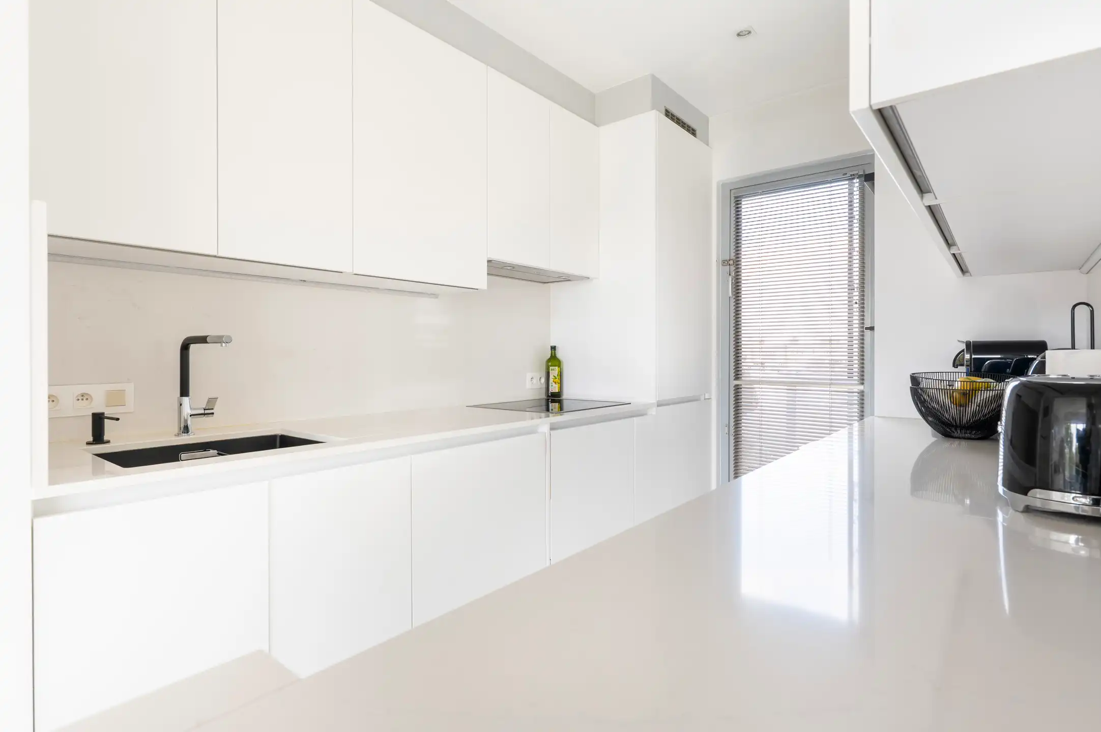 ANTWERPEN - Instapklaar drie slaapkamer appartement foto 5