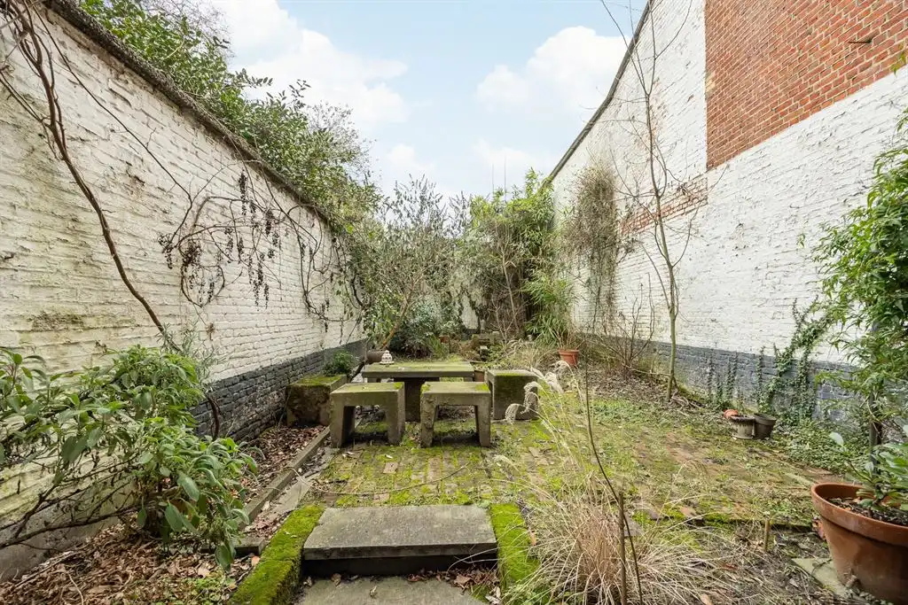 Uitzonderlijk ruime, statige herenwoning foto 5