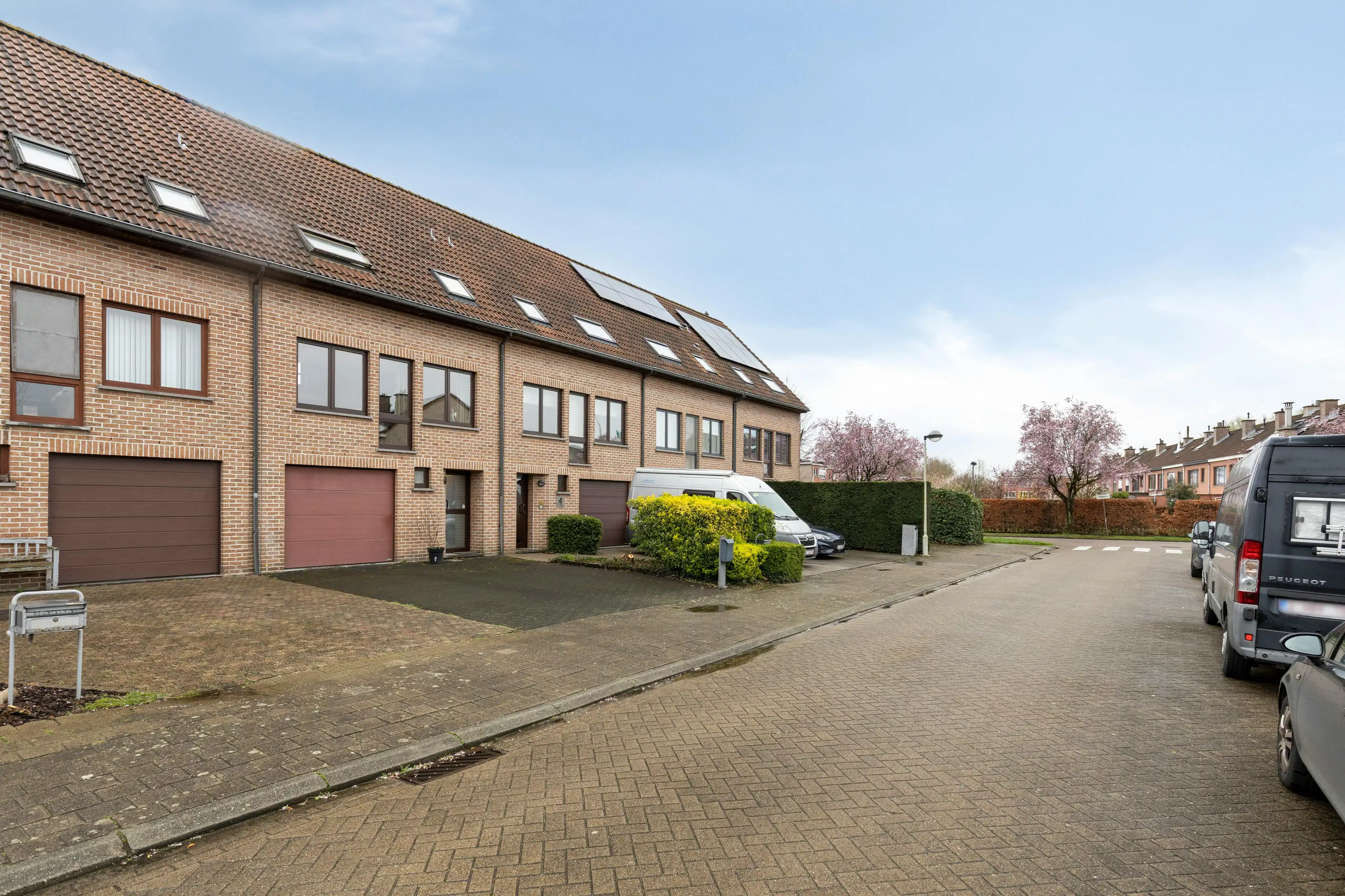 Uniek split-level huis te koop in Merksem foto 26