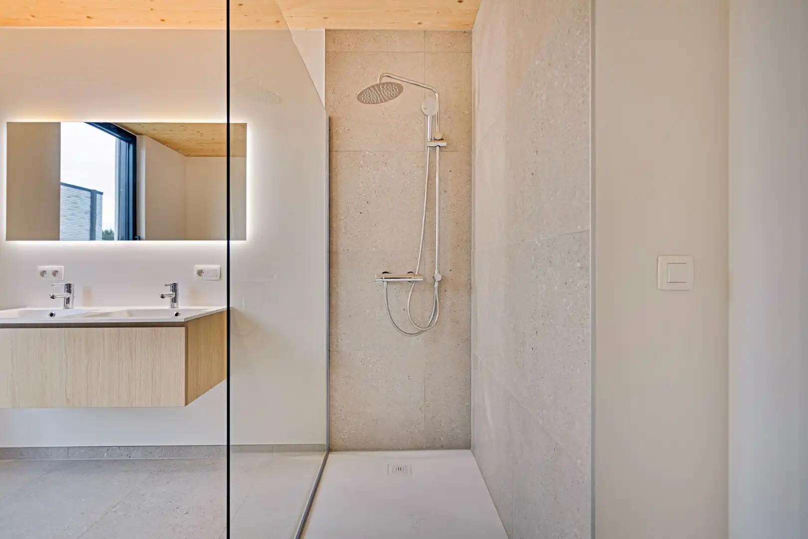 Vrijstaande nieuwbouwwoning met 4 slpks op wandelafstand van Balen centrum! foto 19