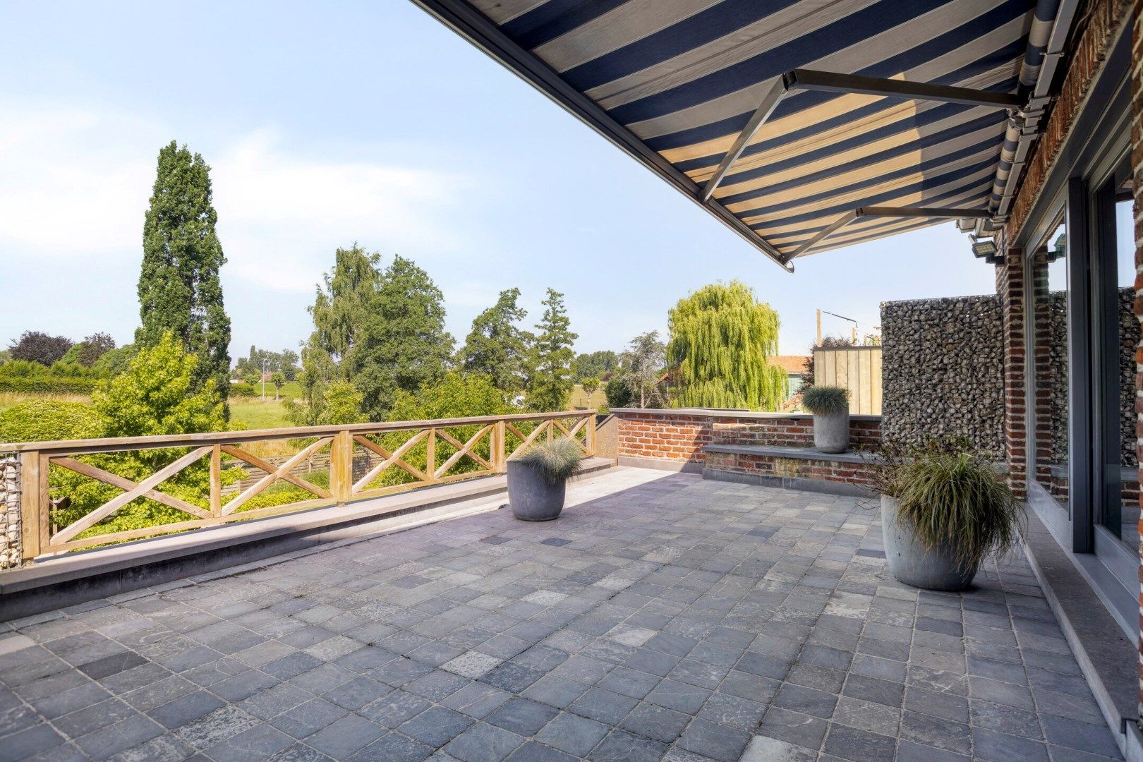 Prachtige handelswoning in centrum Rekkem! foto 14