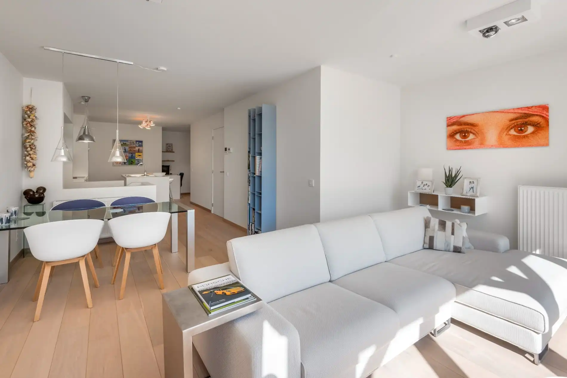 Recent app  gelegen in het commerciële centrum van Knokke-Heist met vrij zicht foto 4