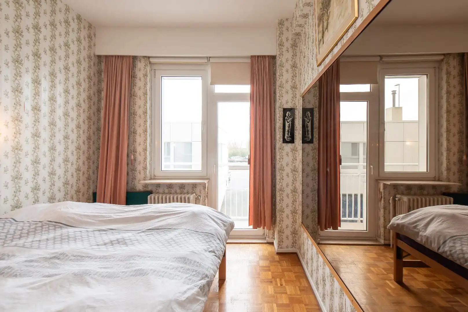 Ruim en lichtrijk 3-slaapkamerappartement op de zeedijk van Middelkerke, met een ongeëvenaard uitzicht op zee! foto 12