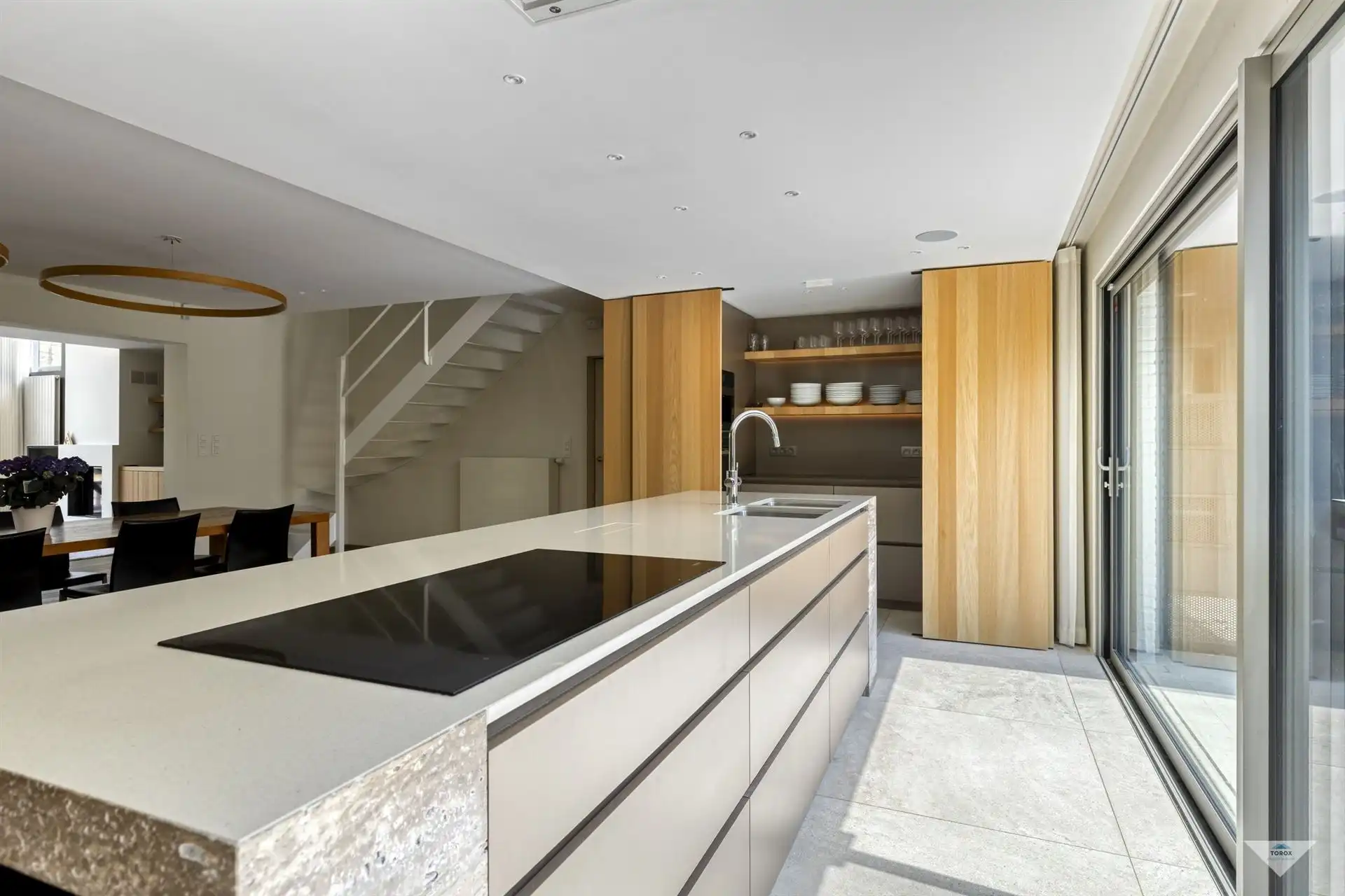 Exclusieve villa in het groene Linden foto 6