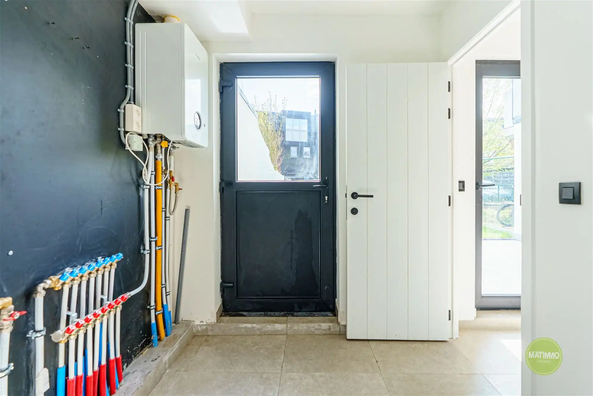 Volledig gerenoveerde woning met 3 slaapkamers te Mol foto 10