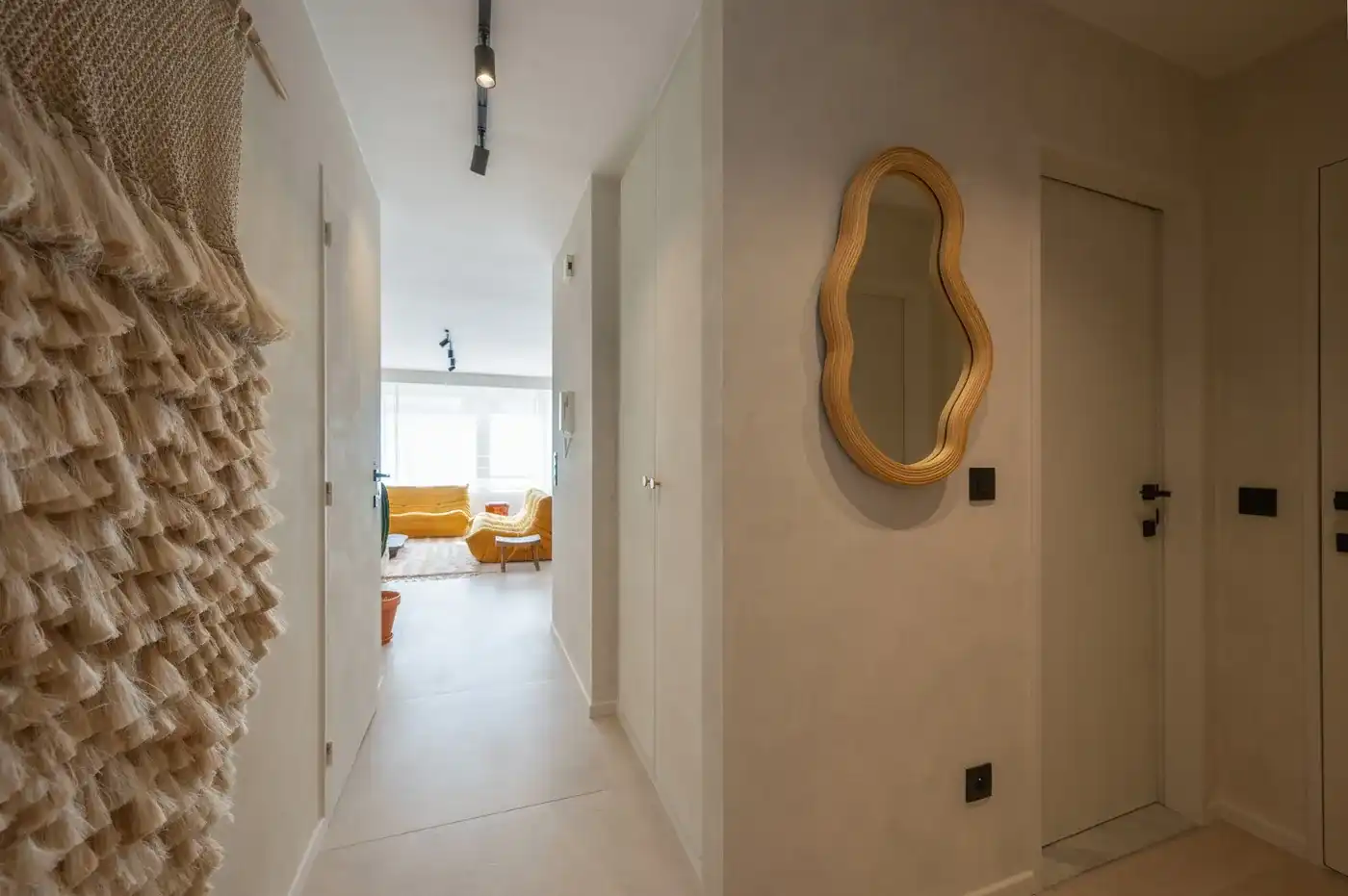 Stijlvol gerenoveerd appartement op de vierde verdieping met zijdelings zeezicht in het Zoute foto 14