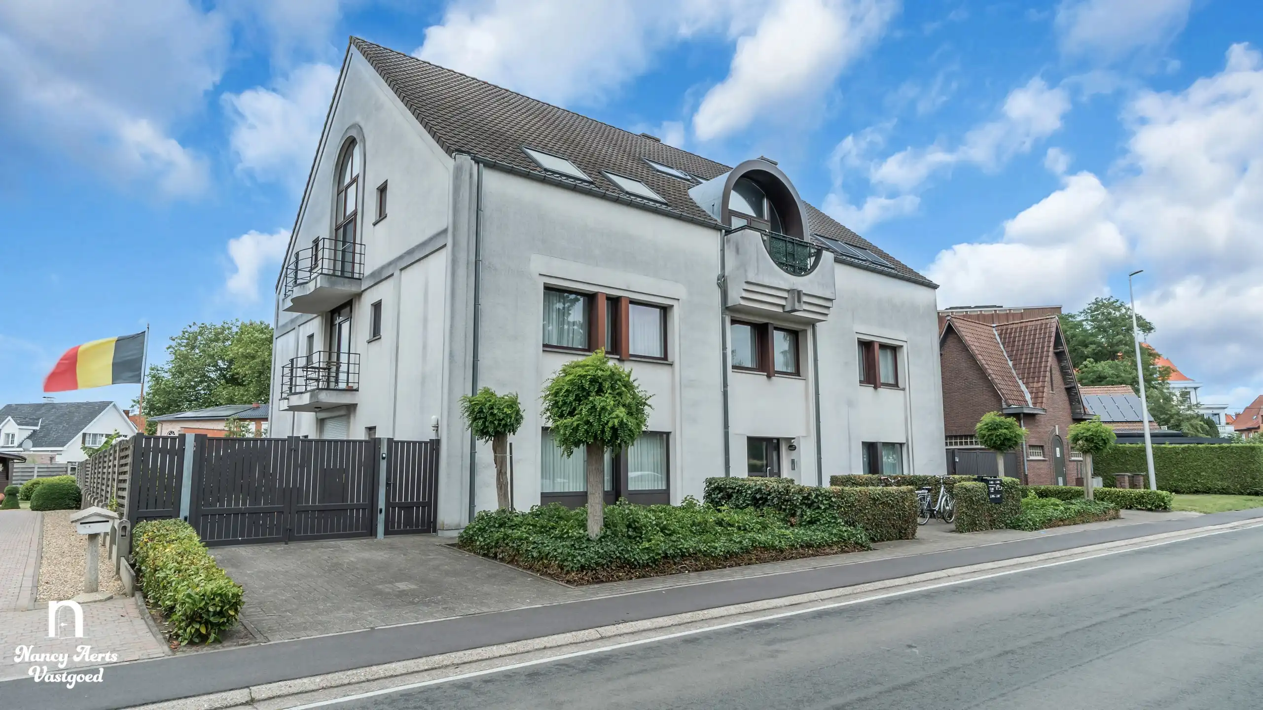 Lichtrijke duplex met open indeling en 3 slaapkamers foto 28