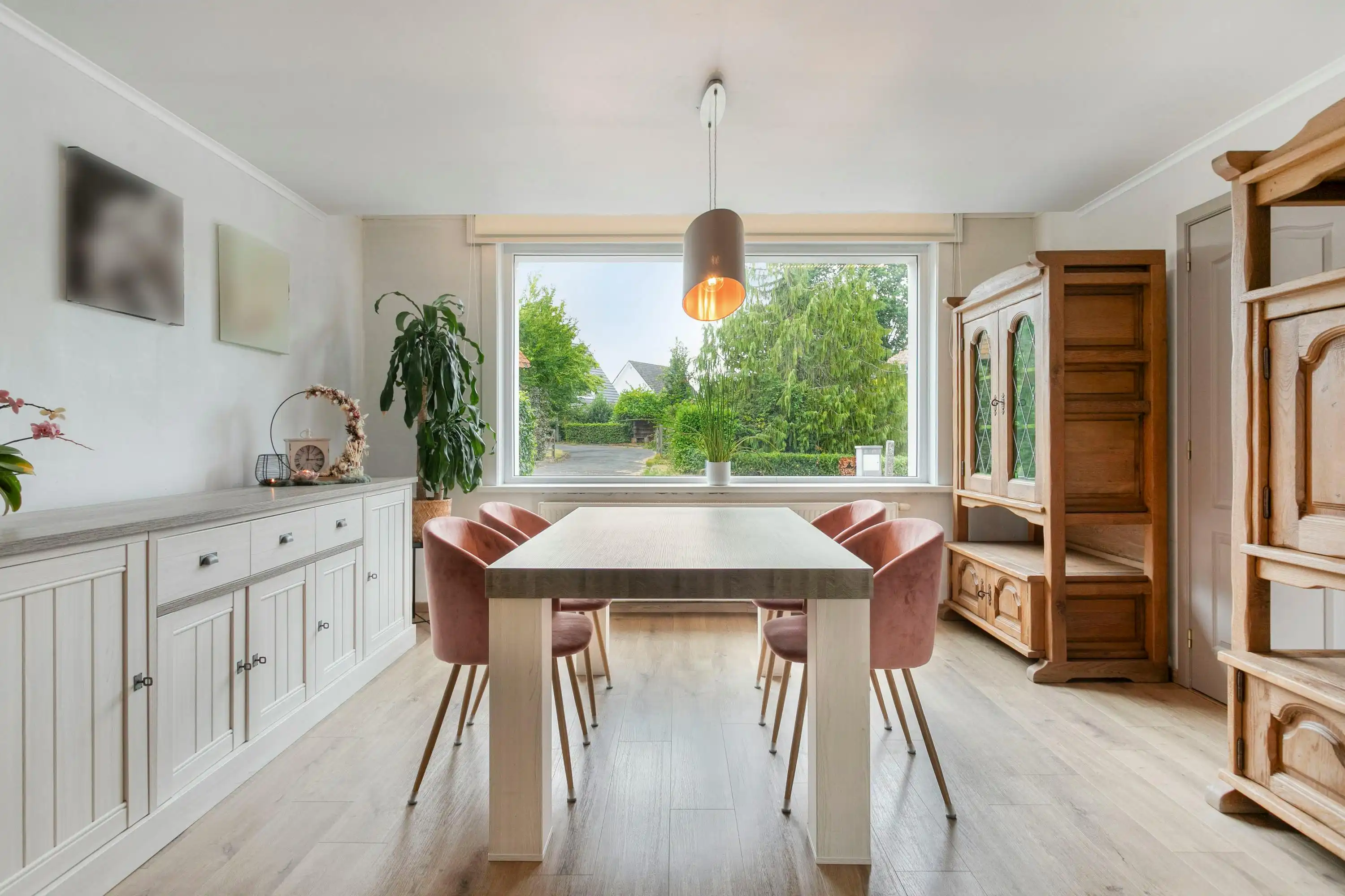 Charmant halfopen huis te koop nabij het Muziekbos in Ronse foto 4