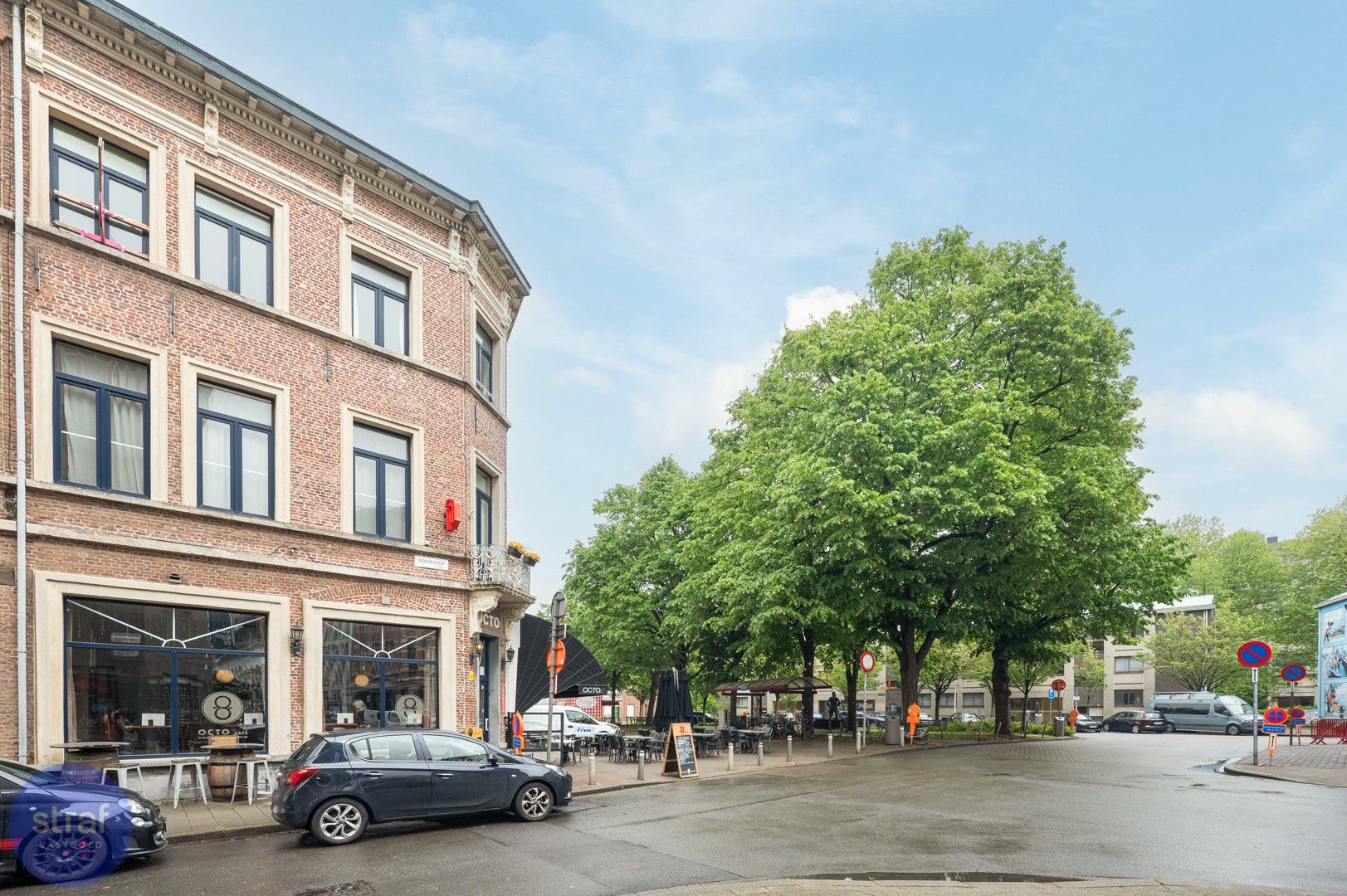 Stabiel verhuurd handelspand - groot terras - TOP locatie foto 2