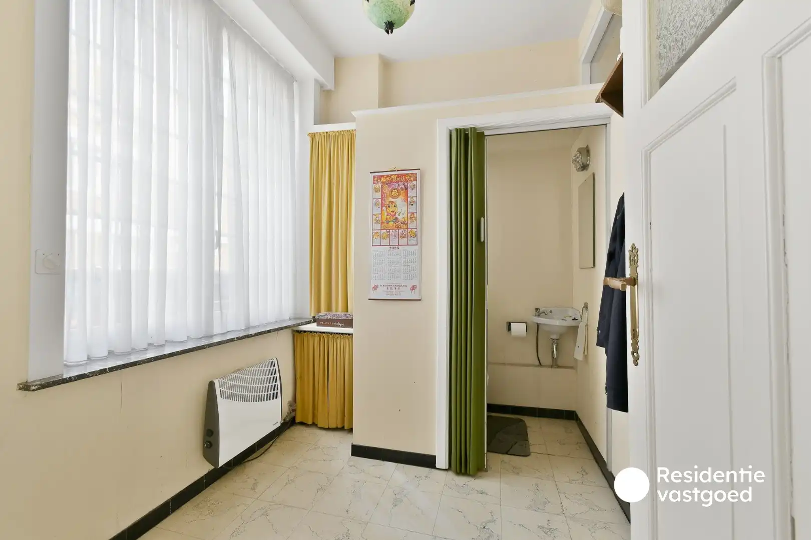 Ruime rijwoning met 6 slaapkamers in Gistel foto 12