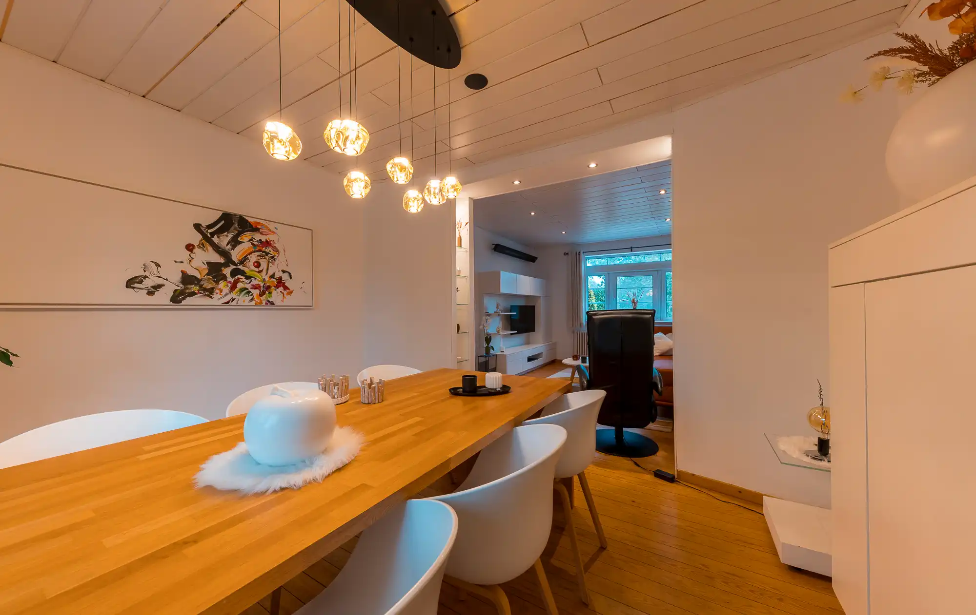 TE KOOP: Karaktervolle woning + naastliggend multifunctioneel bijgebouw op gunstige ligging in Bocholt foto 4