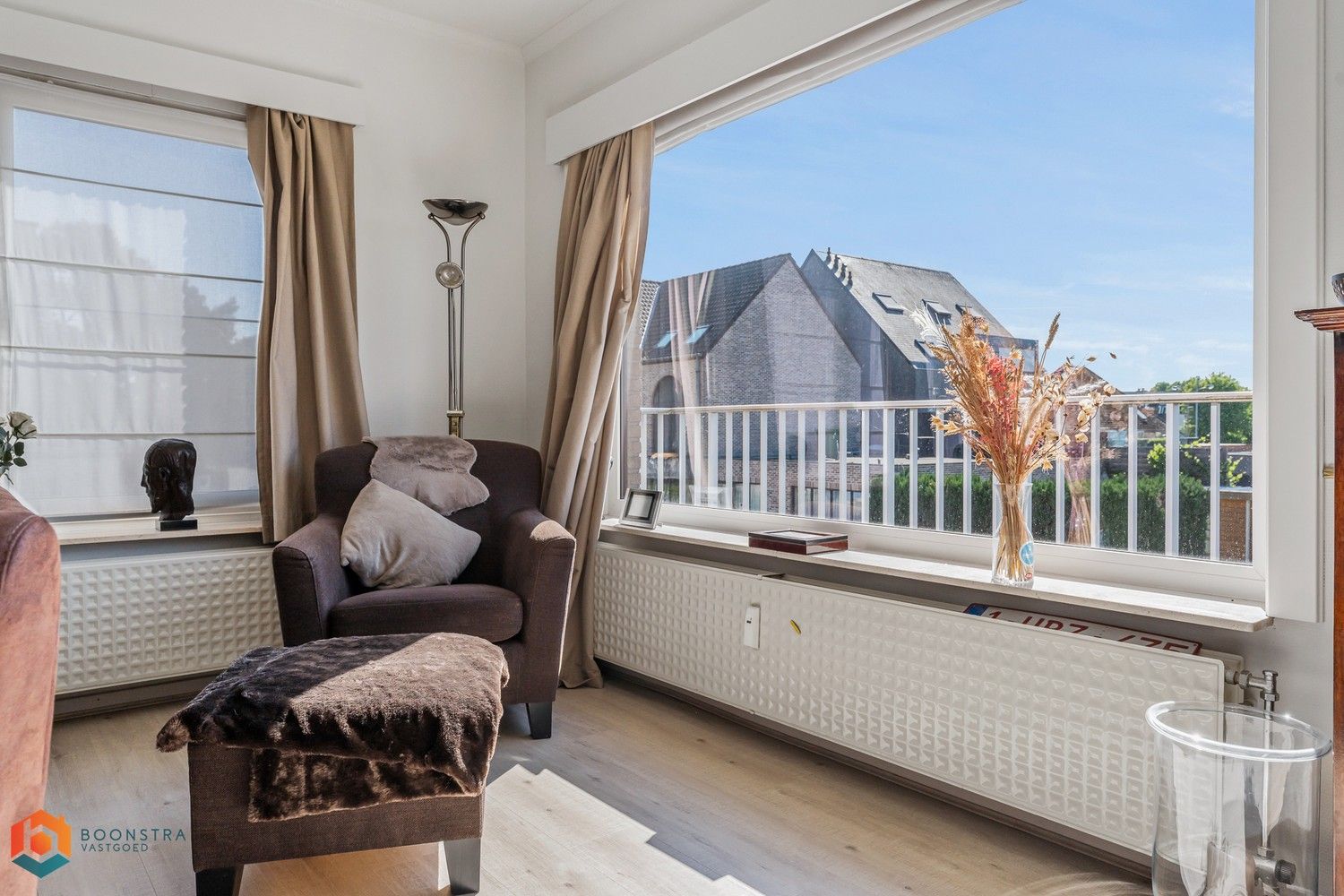 Duplex app. met 3 slpkrs en garage in het centrum foto 5