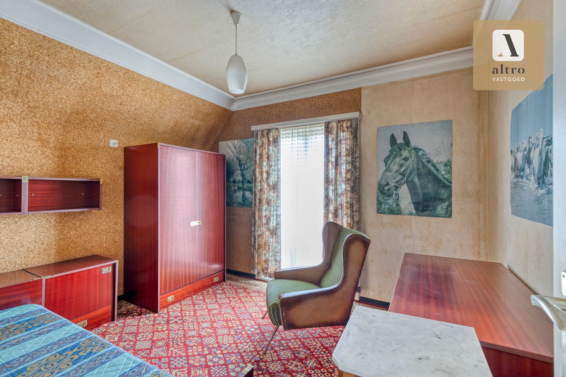 Te renoveren woning met veel potentieel in Aalter foto 17