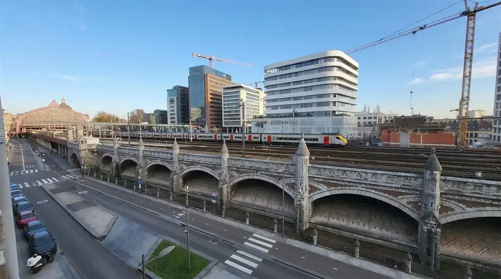 Nieuwbouw appt + tuin| Centraal-Station foto 19