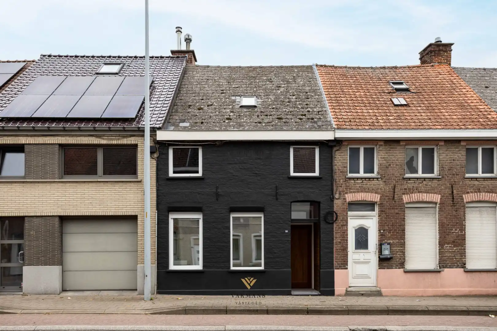 Prachtige gerenoveerde woning met 3 slaapkamers en tuin foto 46