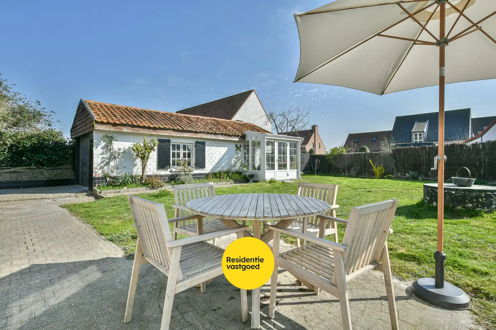 Charmante hoeve op 709m² in bosrijke omgeving aan de kust te koop!  foto 4