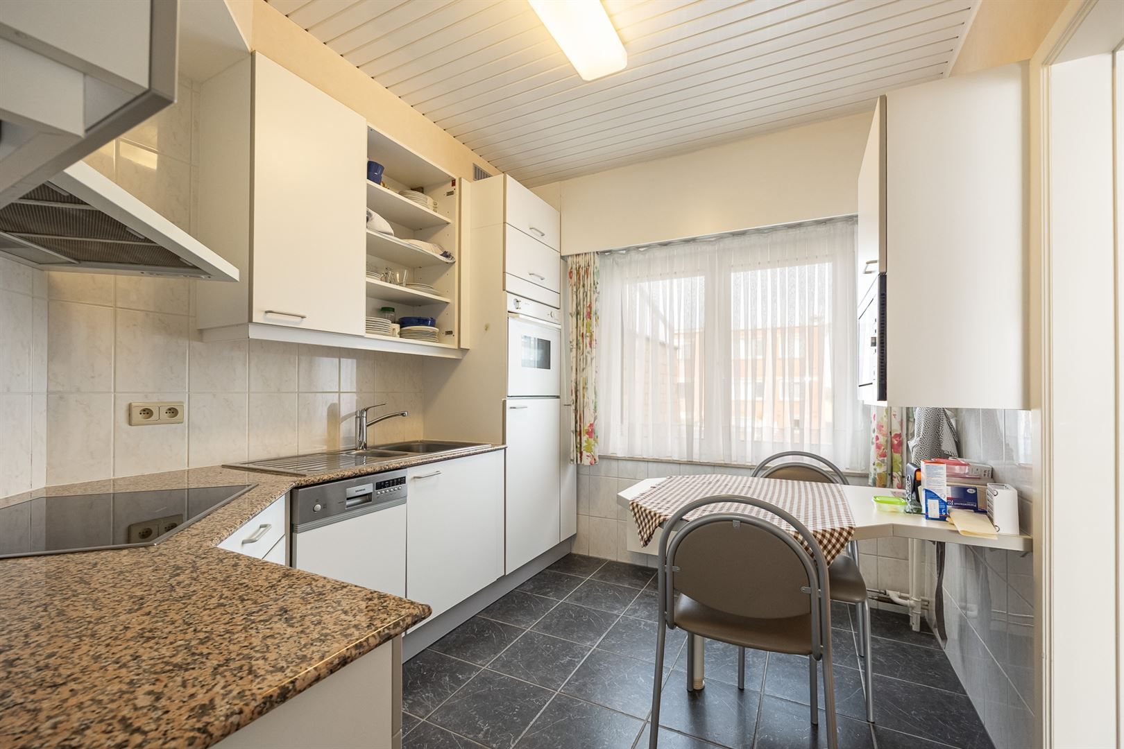 Een praktisch huis met tuin in een kindvriendelijke buurt foto 5