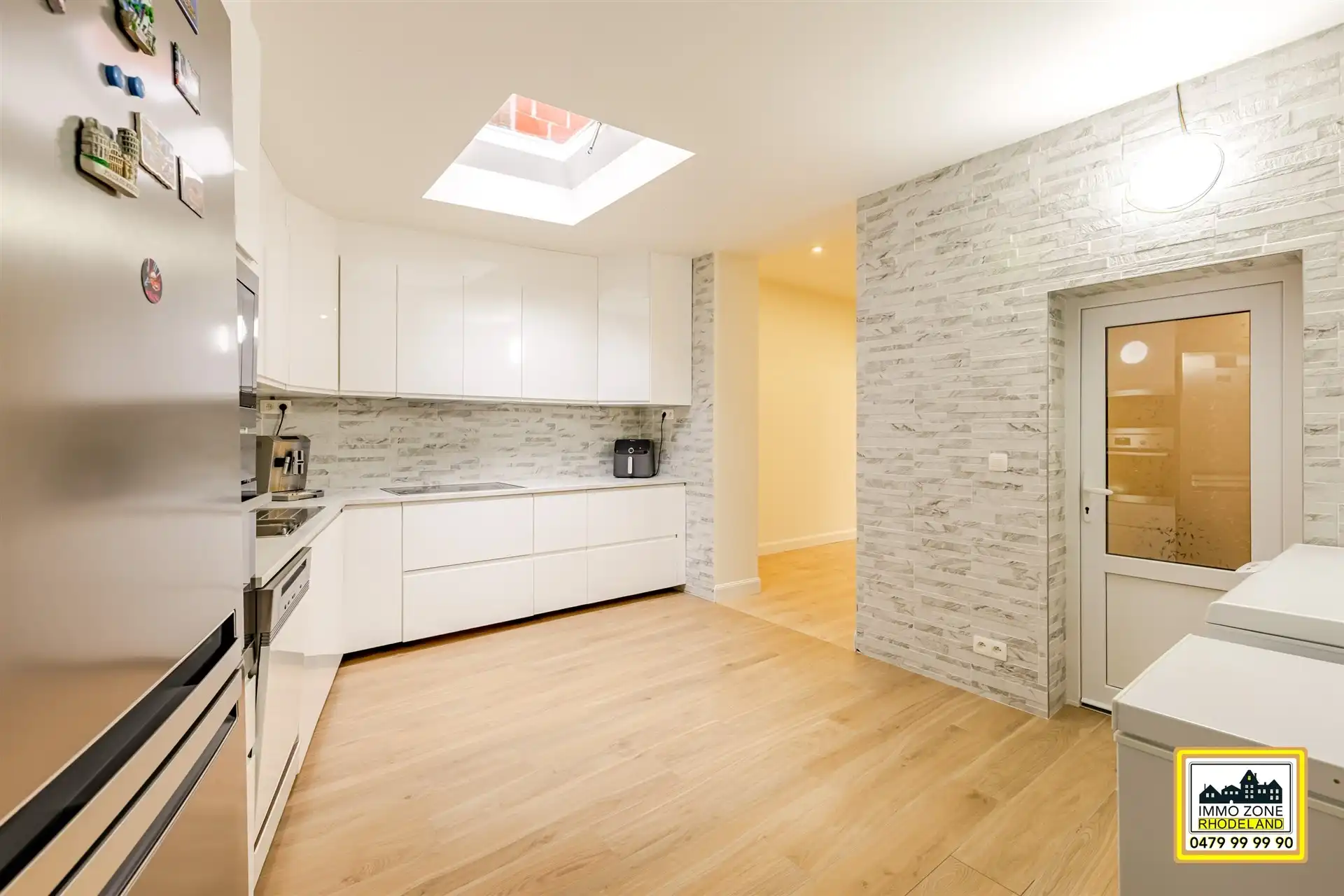 Energiezuinige gerenoveerde woning met 4 slpks foto 8