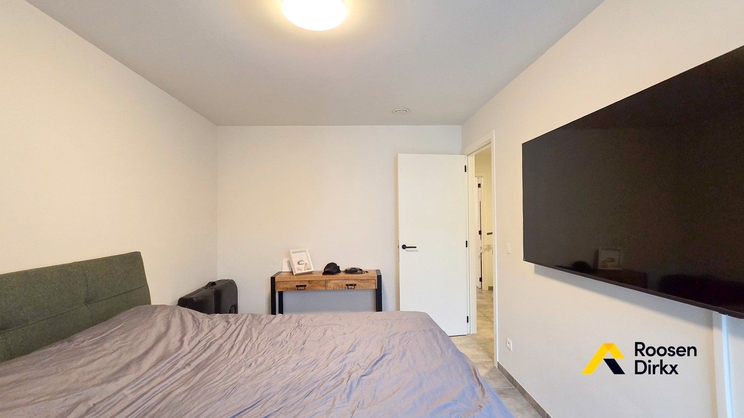 PRACHTIG APPARTMENT MET 2 SLK EN TERRAS HARTJE BREE! foto 19