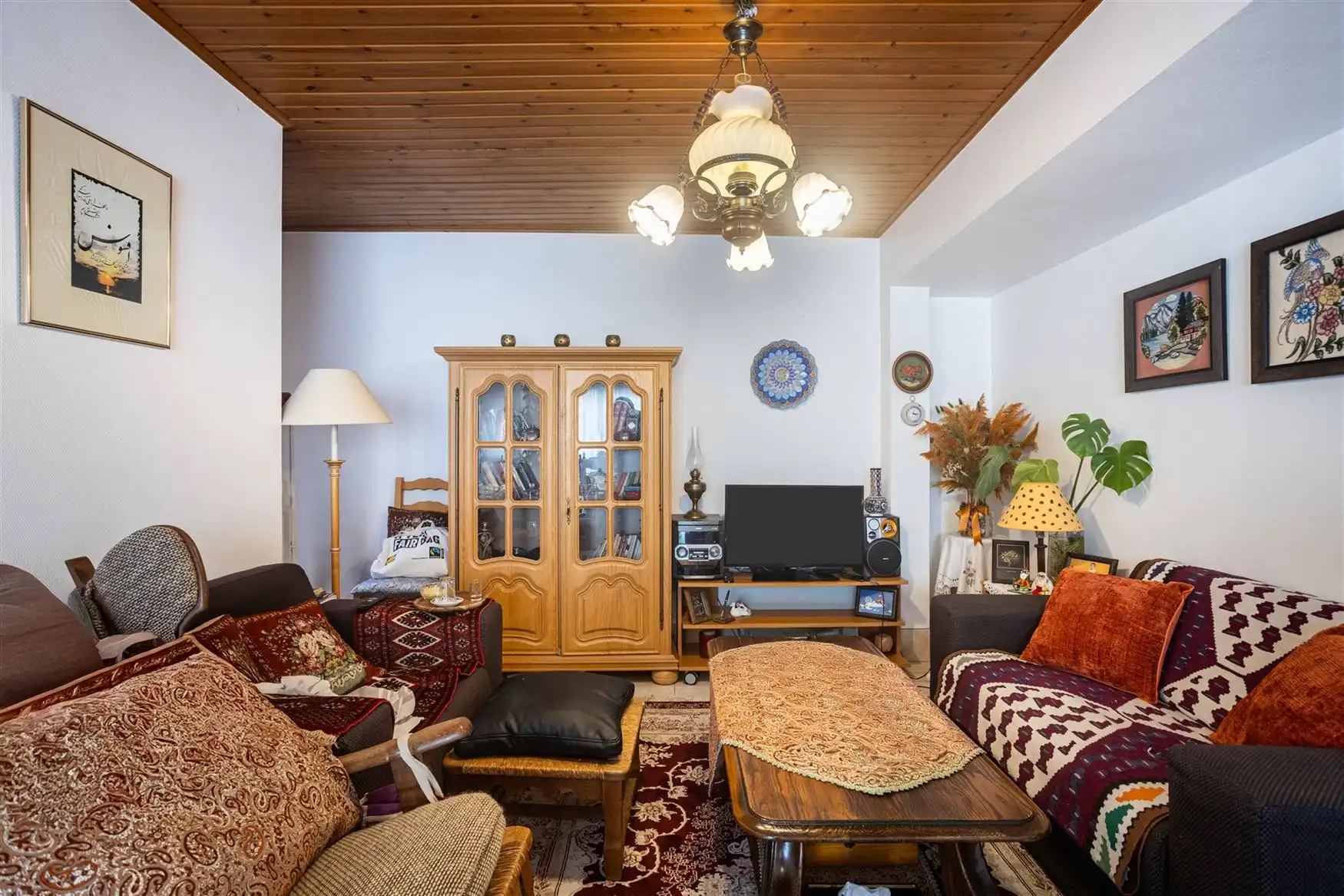 Opbrengsteigendom met 6 units in Eeklo. foto 9