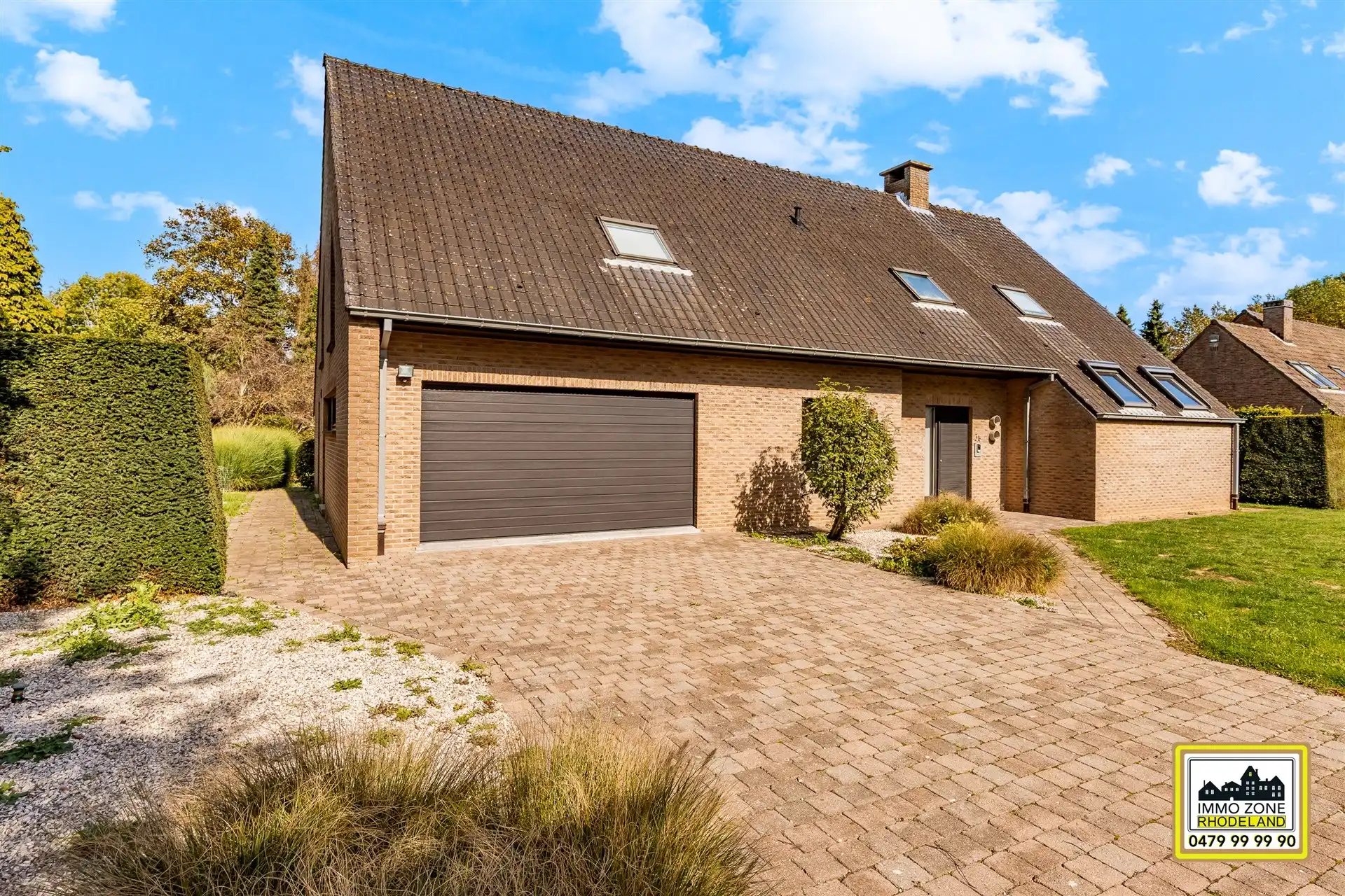 Prachtige villa met grote tuin met ideale ligging foto 3