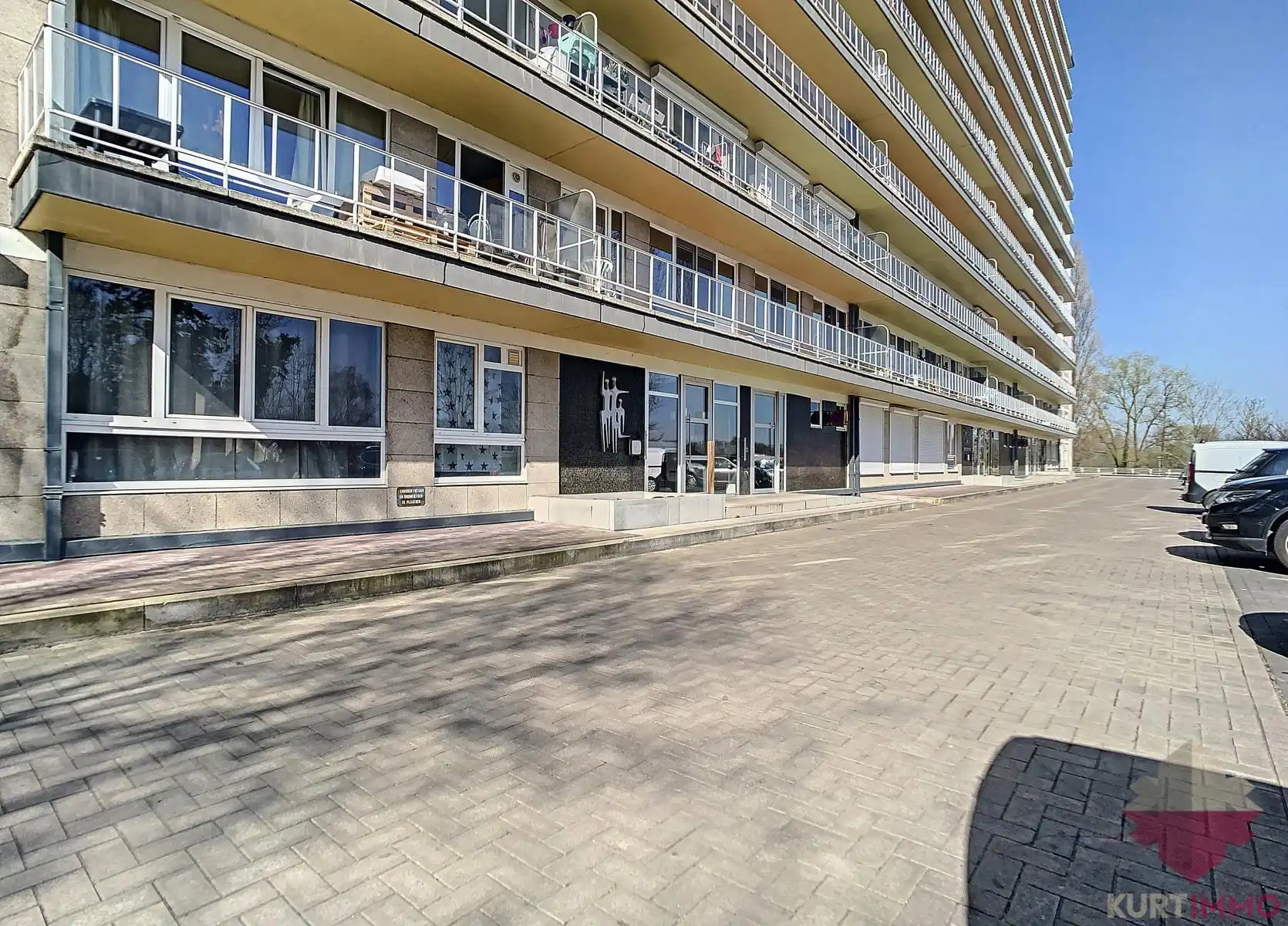 Instapklaar appartement met 1 SLPK! foto 13