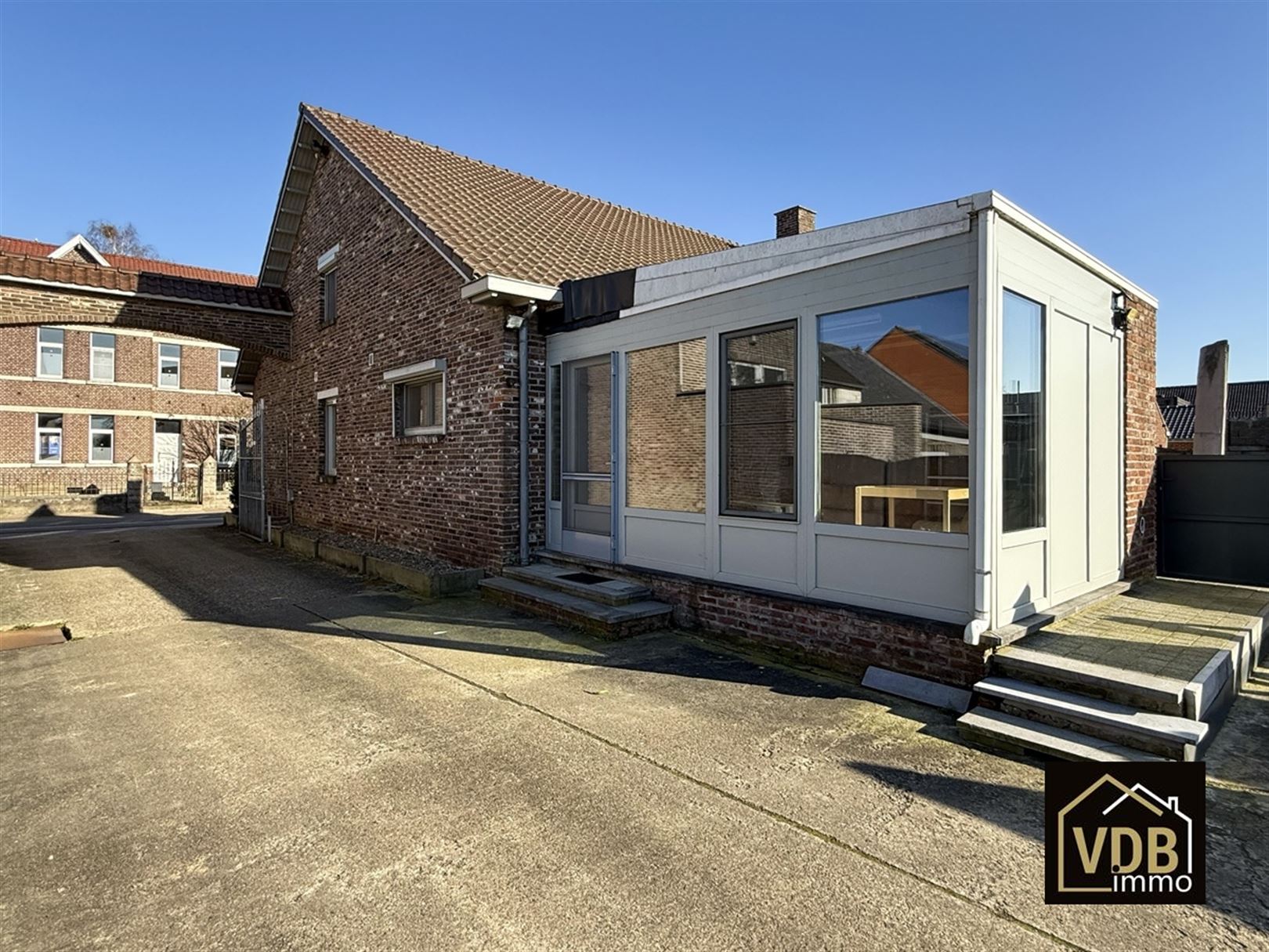 Riante woning - open bebouwing - met loods foto 46