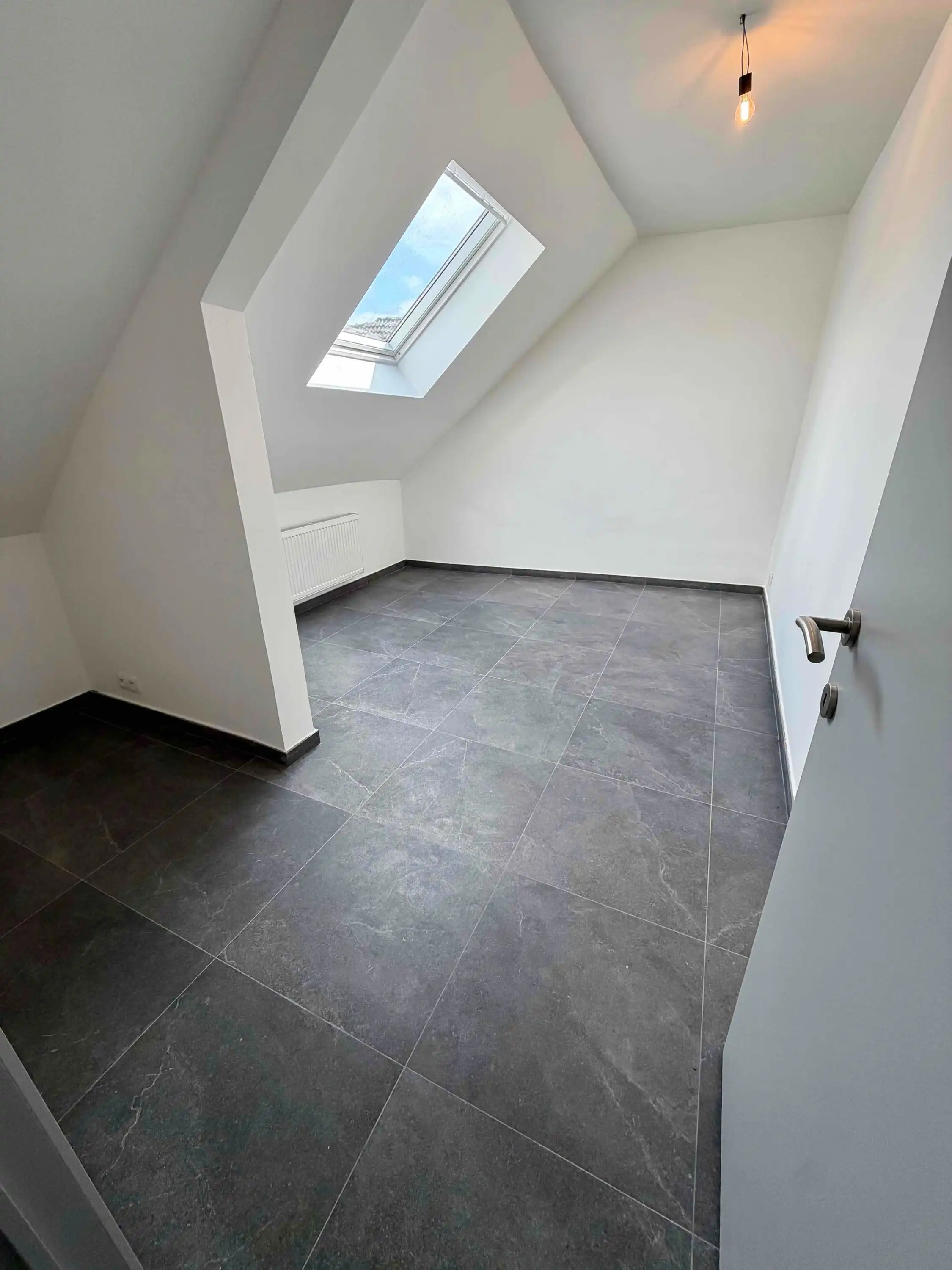 Gerenoveerd handelspand met instapklaar duplexappartement en tuintje foto 16