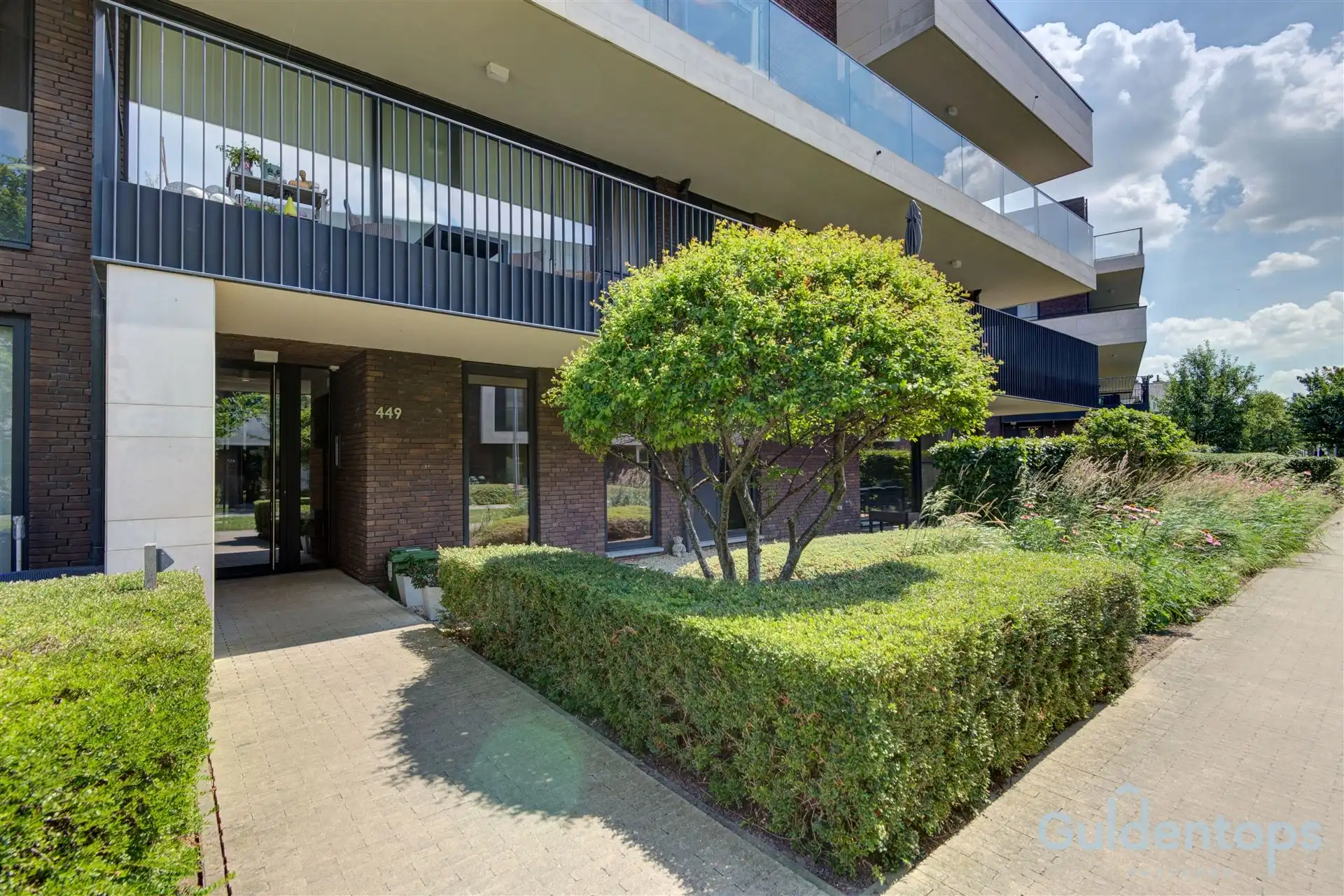Uitstekend gelegen ruim 1 slaapkamerappartement  foto 23