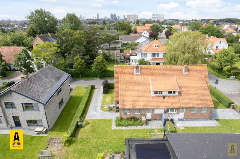 Ontdek deze charmante woning in het hart van Bredene! foto 5