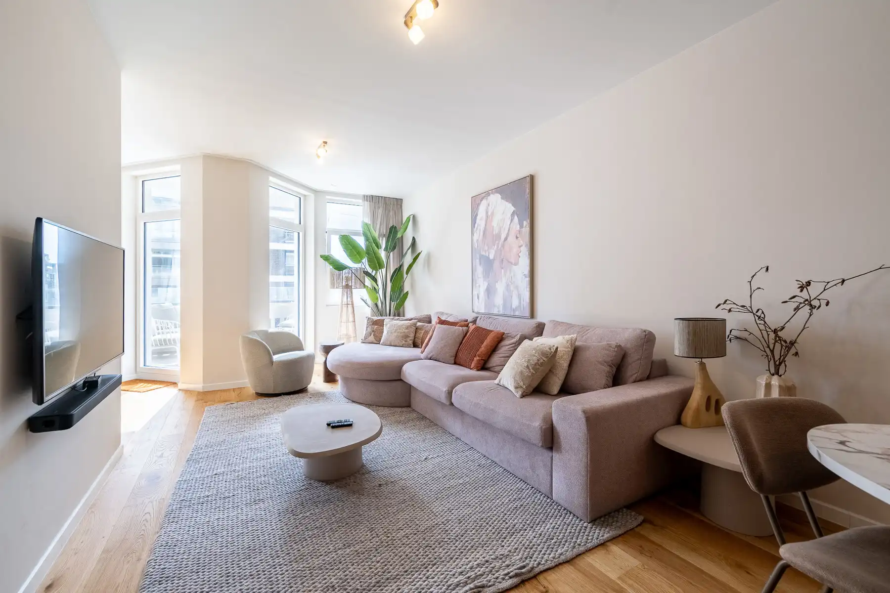 Exclusief 3-slaapkamerappartement op toplocatie foto {{pictureIndex}}