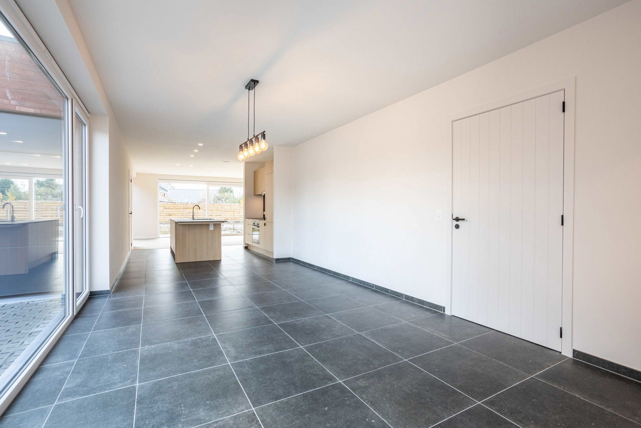 Ruime BEN-woning te huur in Oudenaarde met 3 slpks foto 19