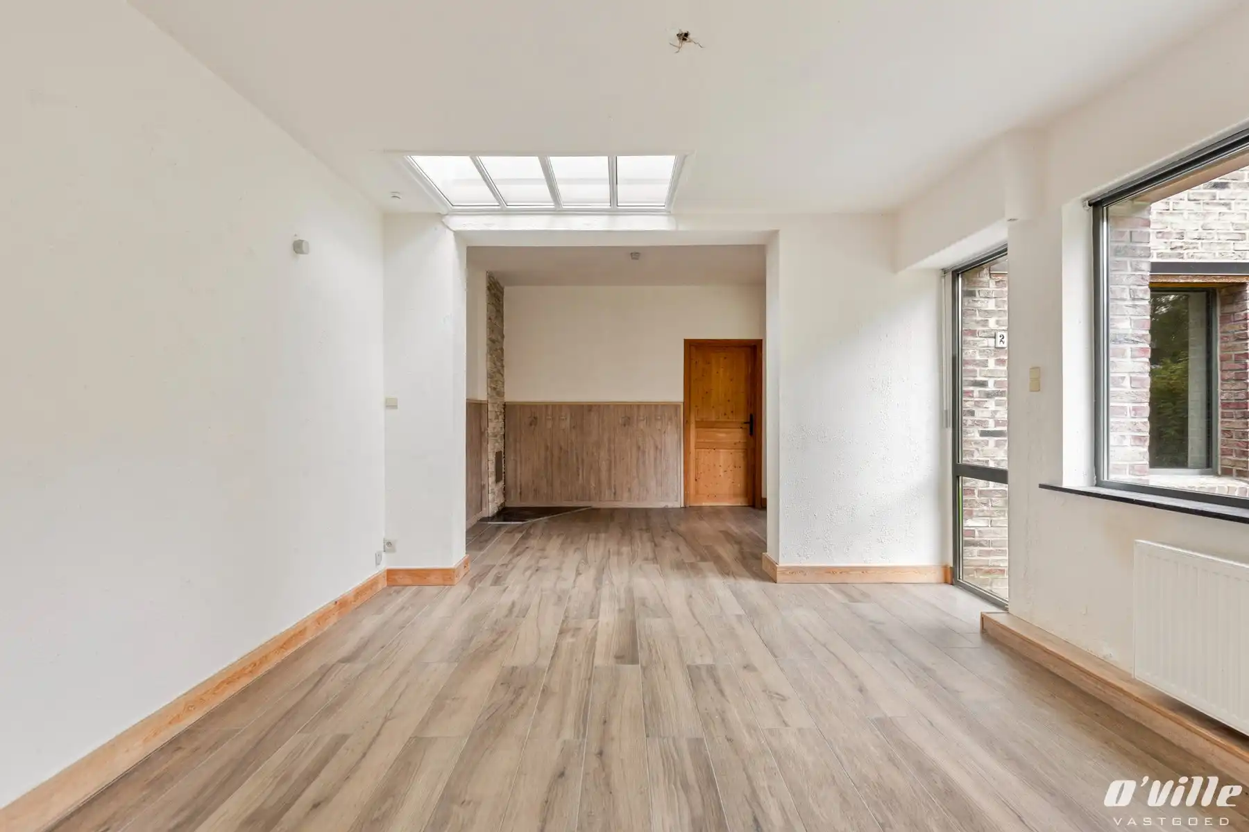 Rustig gelegen, instapklaar wonen in het groen. foto 9