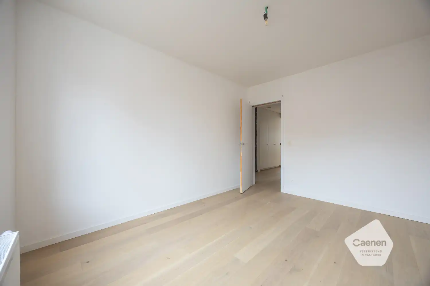 Ruim, gerenoveerde duplex te Mariakerke foto 16