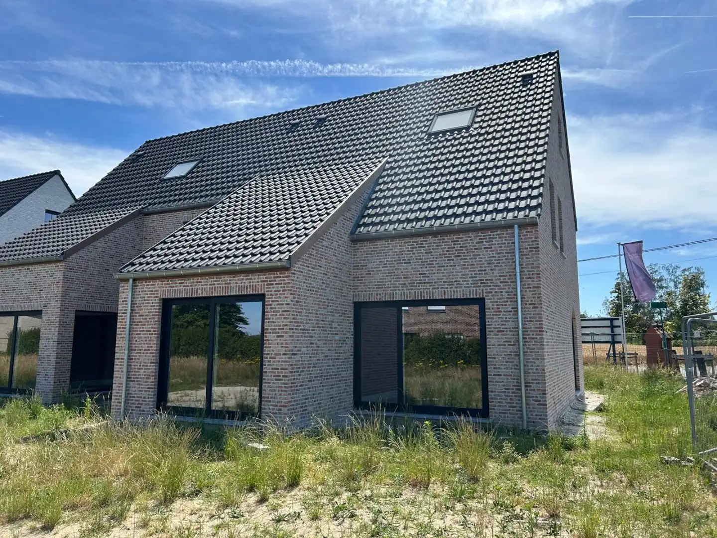 Prachtige NIEUWBOUW woning op landelijke ligging TE KOOP in Ingooigem (Anzegem). foto 4