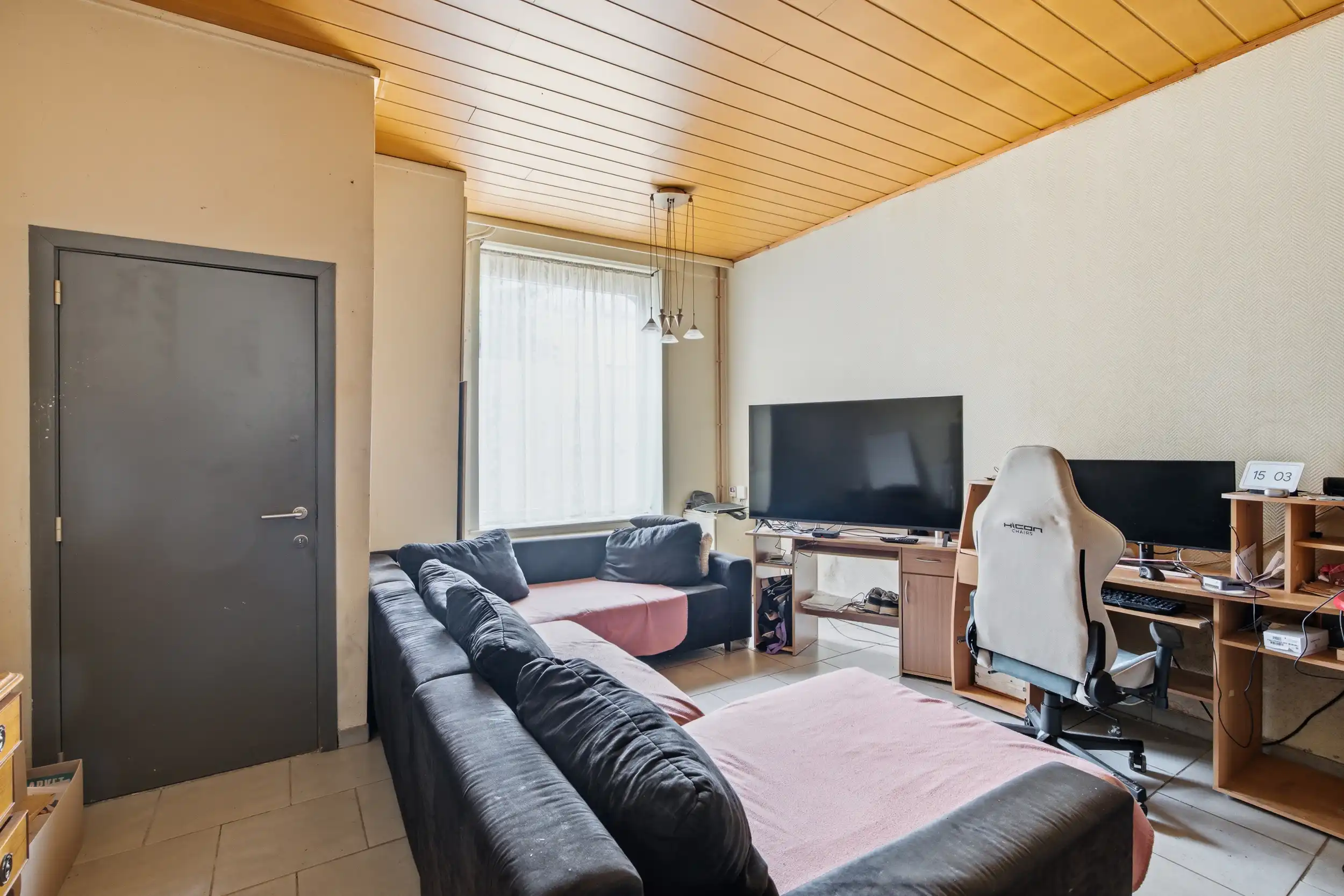 Te renoveren woning met 3 slaapkamers foto 4