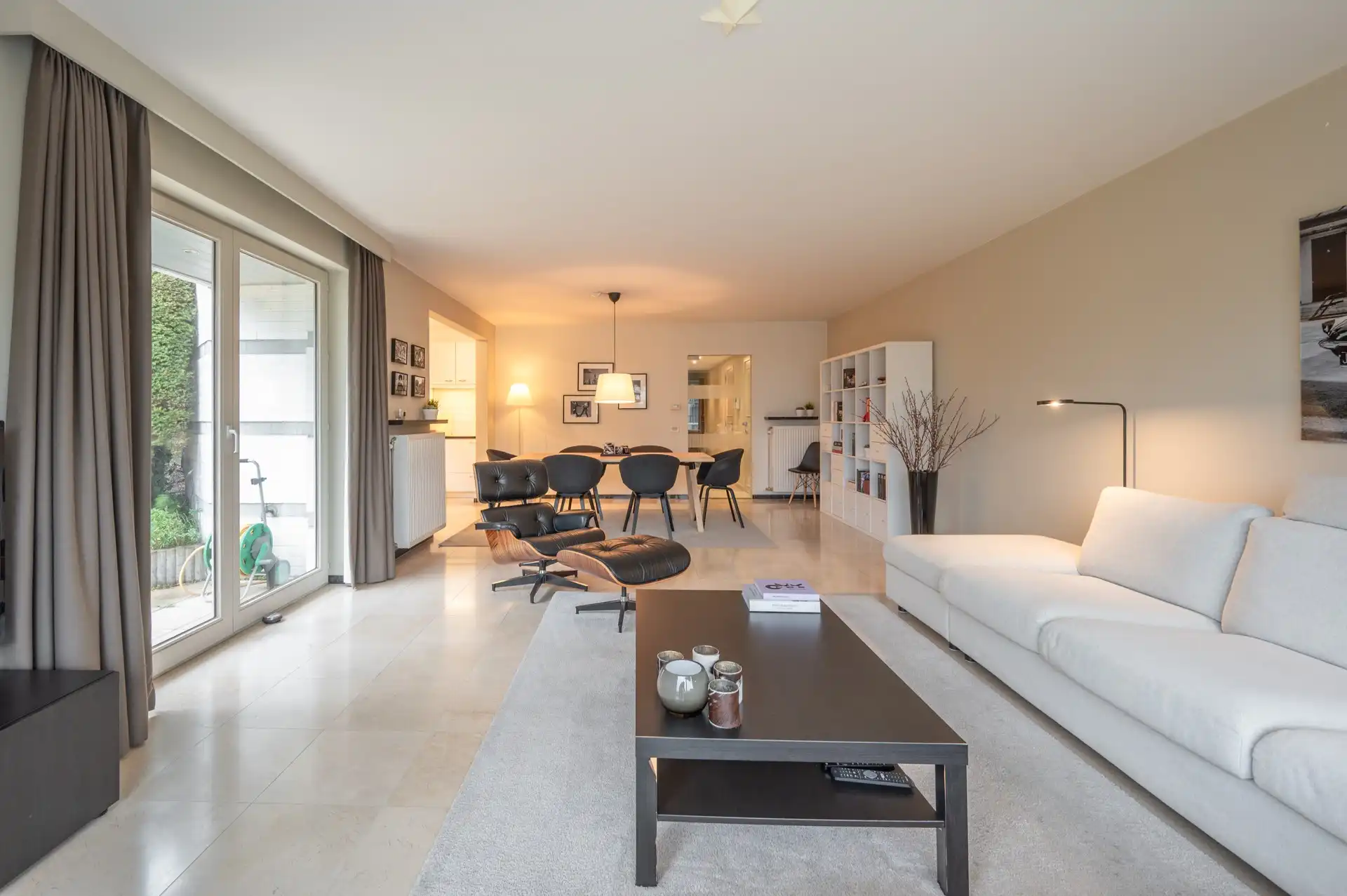 Ongemeubeld: zonnig appartement met grote terrassen! foto 7