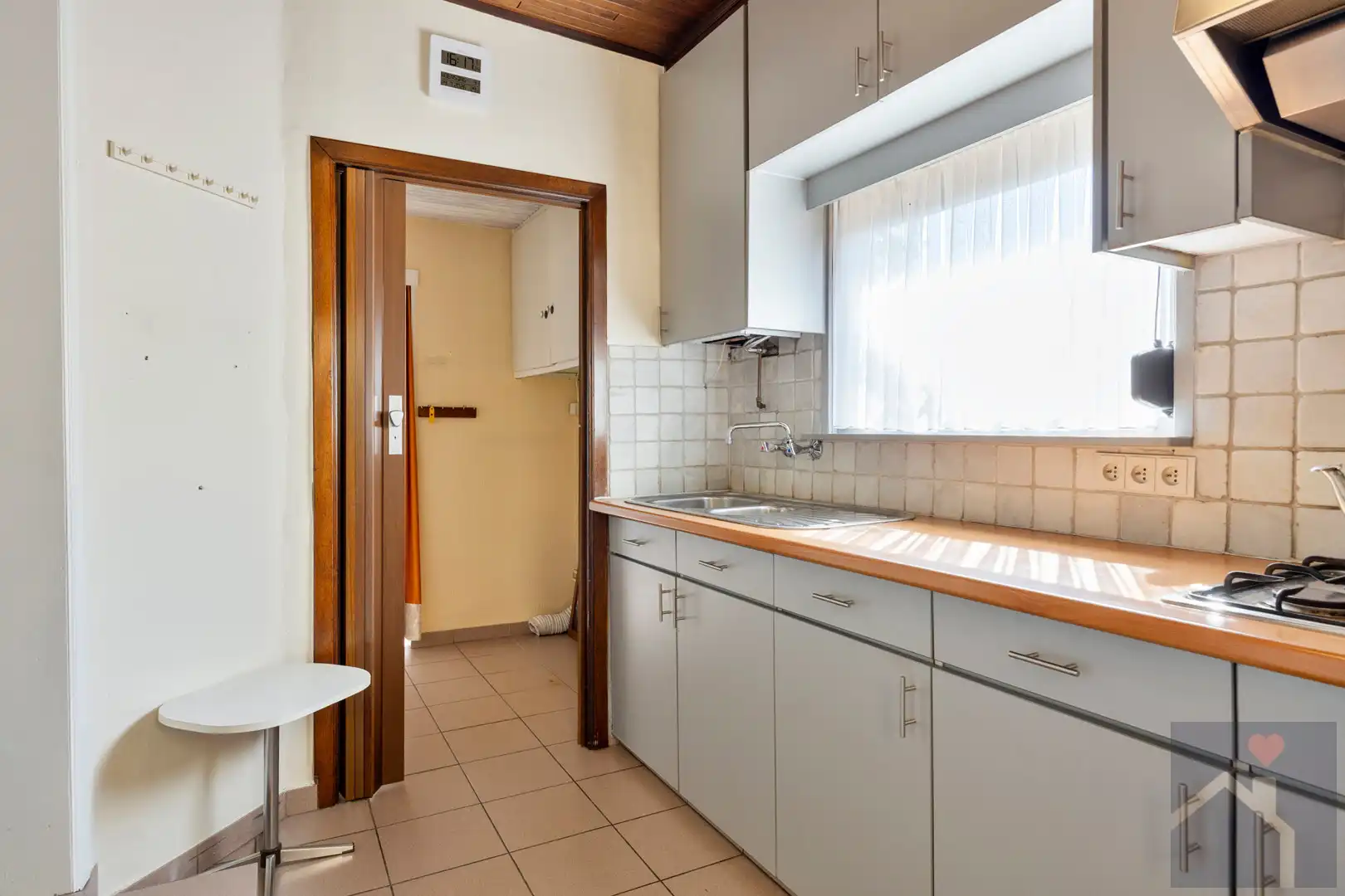 Charmante woning met karakter en renovatiemogelijkheden foto 15
