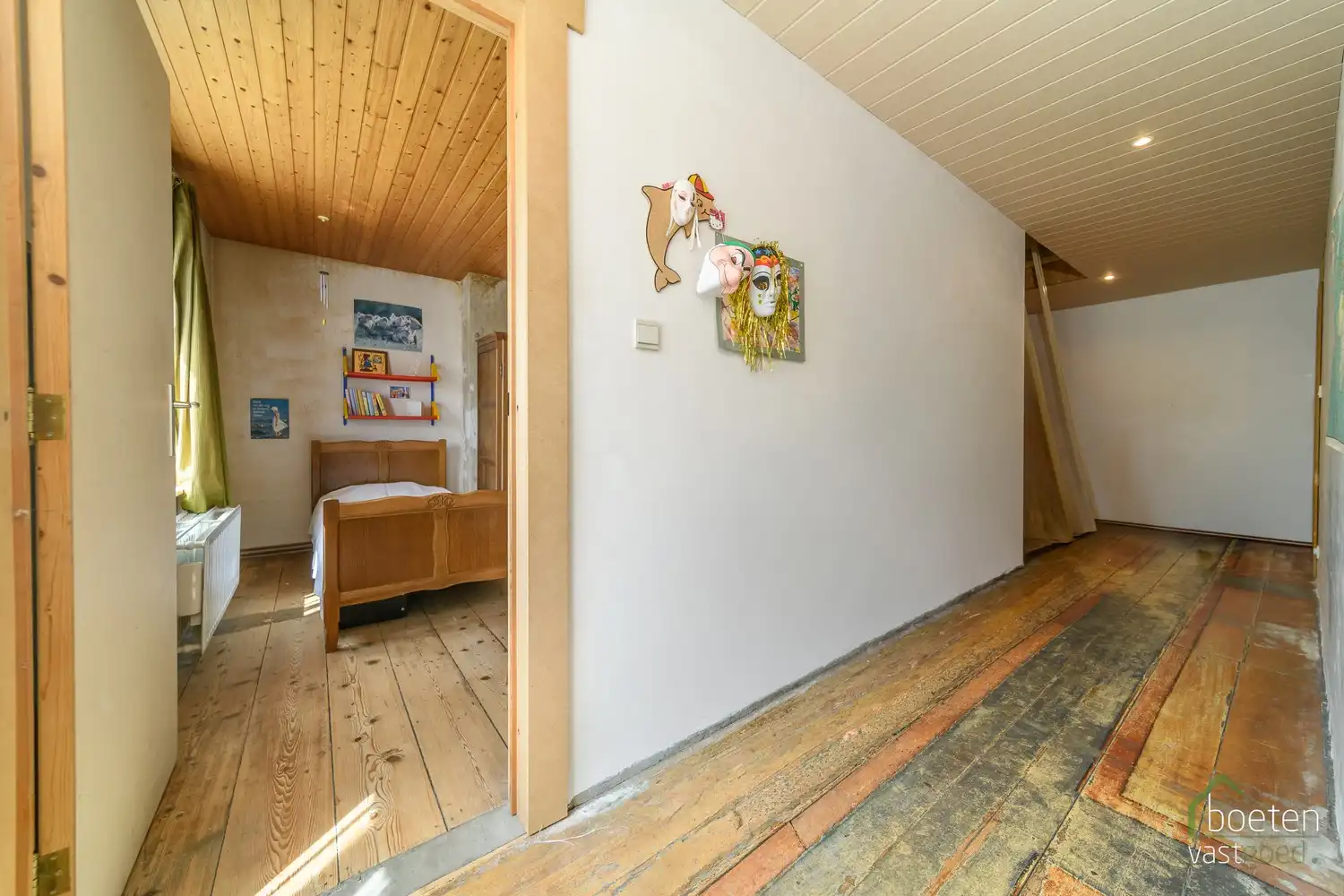 Beauvoorde: Charmante maar te renoveren halfopen woning met tuin in het historische hart van Beauvoorde op 392m² grondopp. foto 9