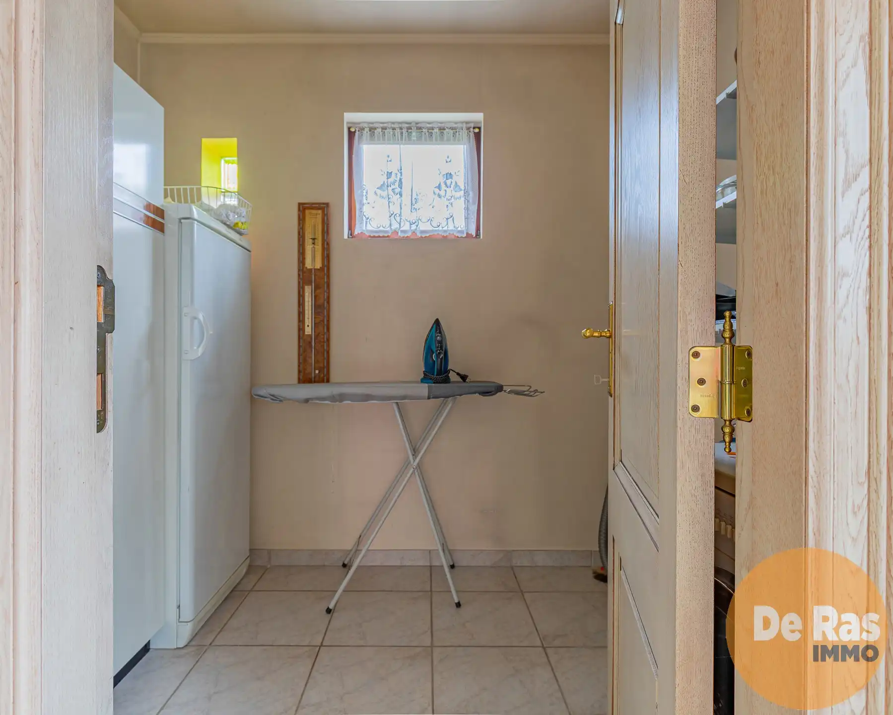 WETTEREN - Goed onderhouden woning op uitstekende locatie foto 11