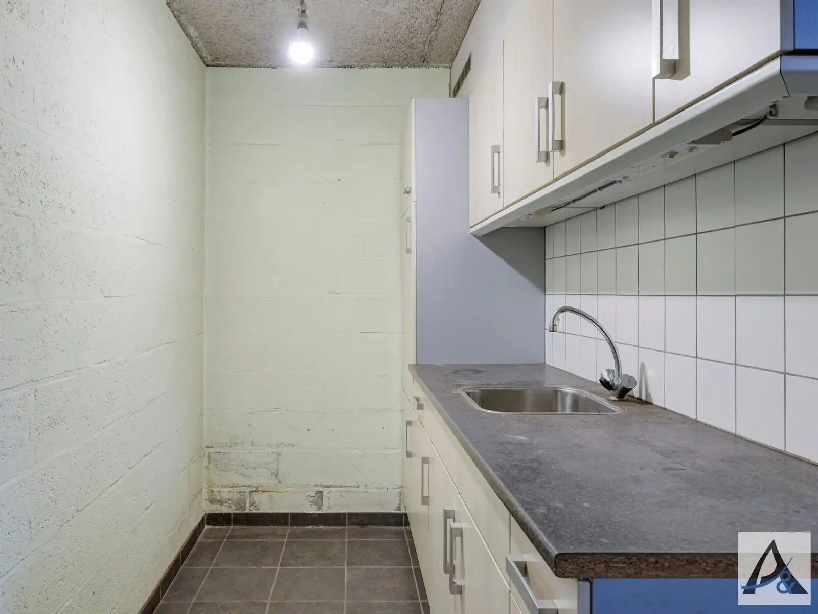 Bijzondere eigendom met woon- en werkmogelijkheden in het pittoreske Kessenich foto 15