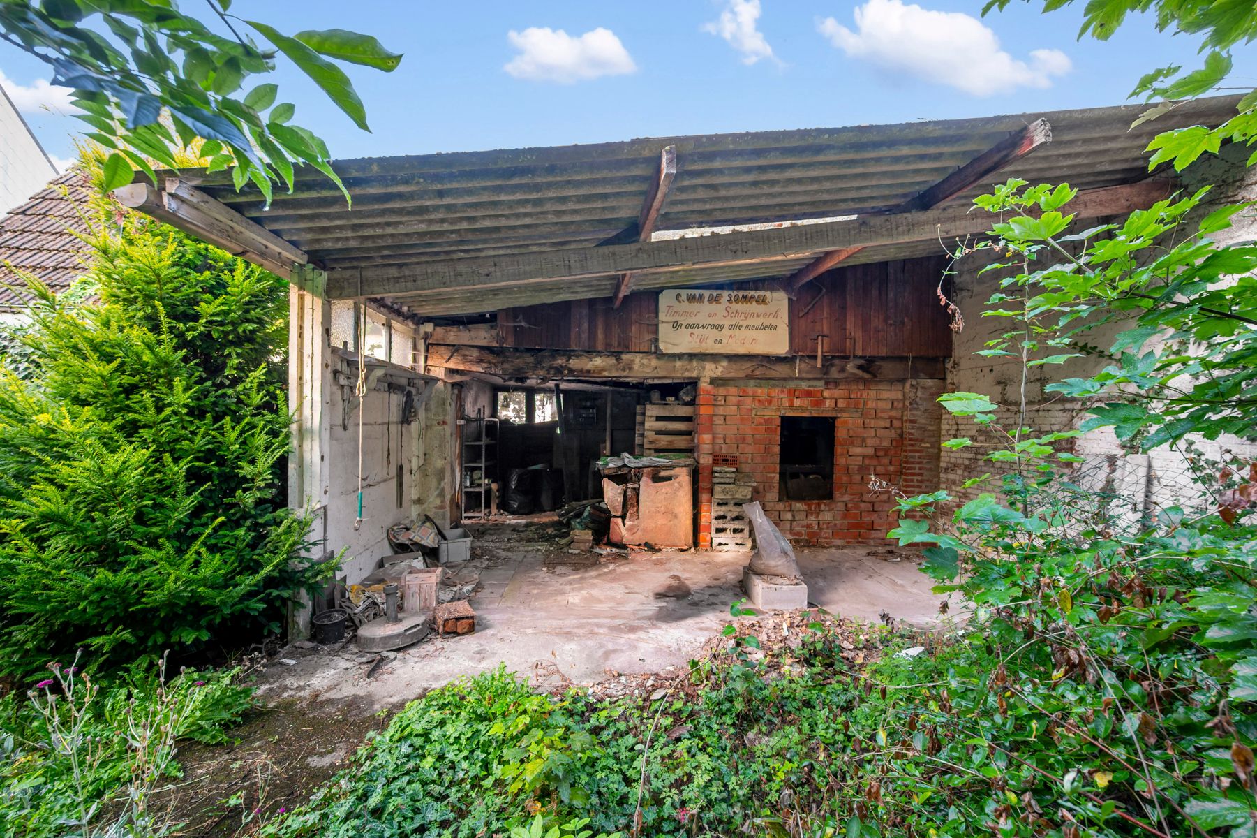 Woning met charme en mooie tuin in hartje Kalken foto 19