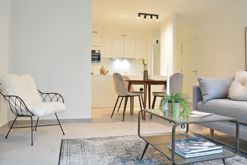 Te koop centrum Roeselare nieuwbouwappartement met 2 slpks, terras foto 2