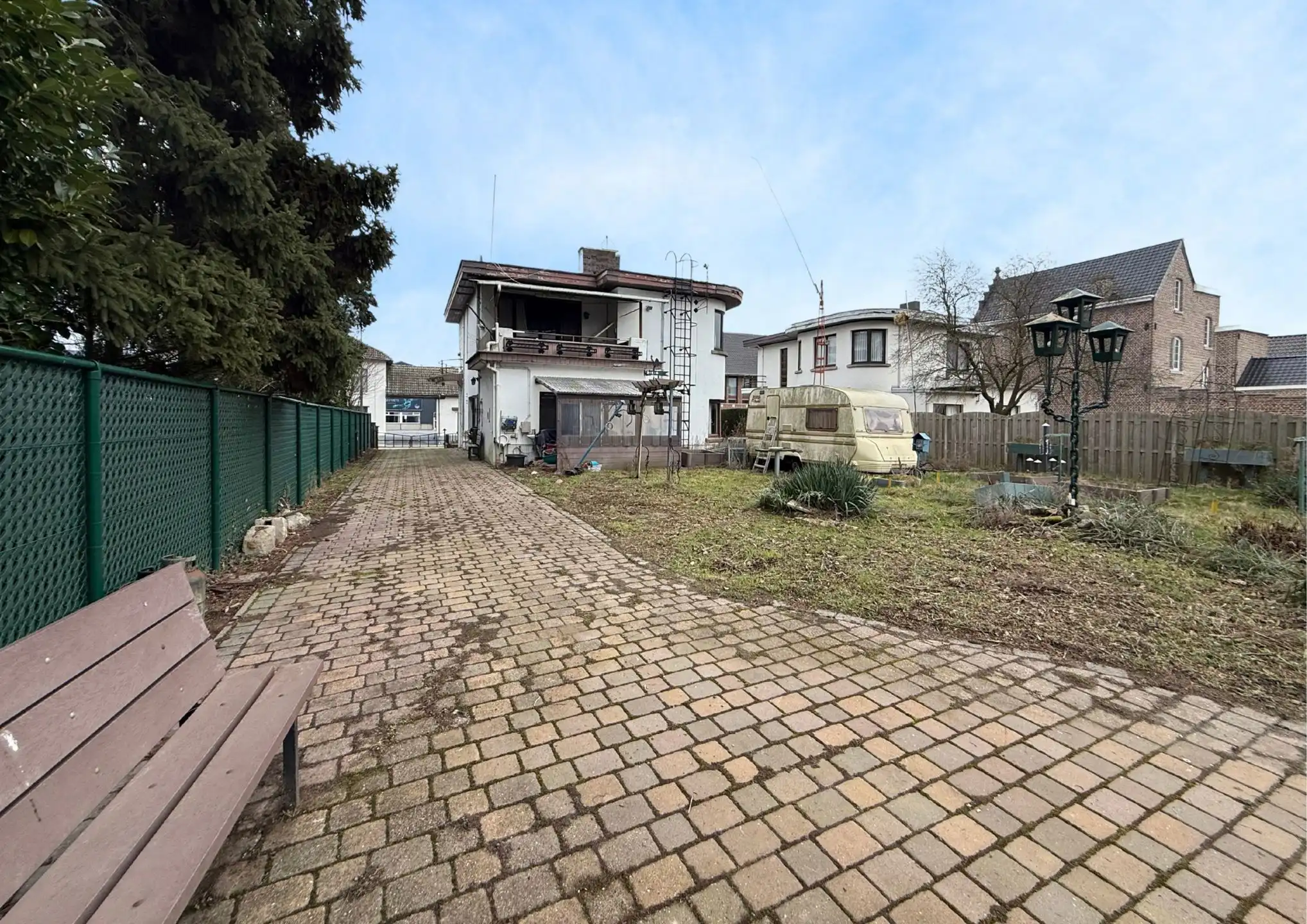 Volledig te renoveren interbellumvilla op perceel van 31a90 foto 10