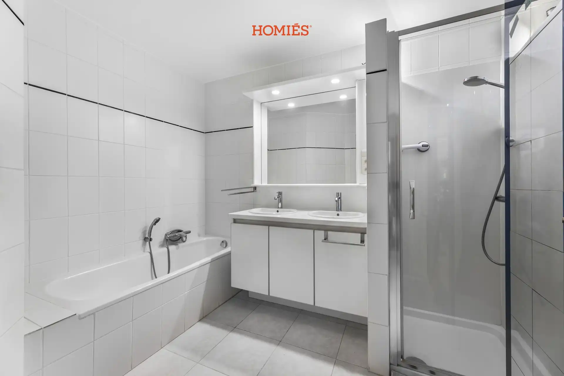 Instapklaar 3-slaapkamerappartement nabij Zoet Water foto 6