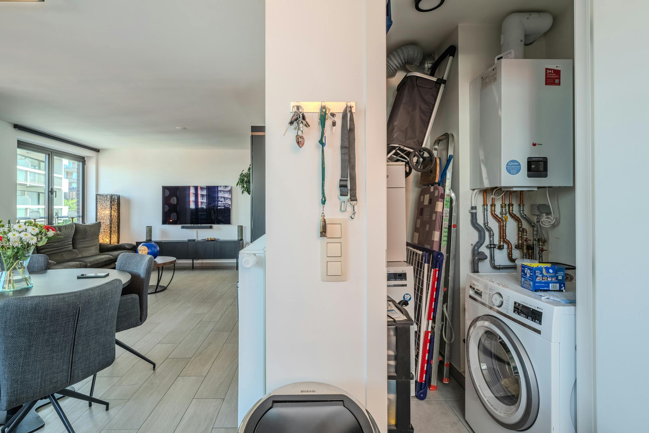Hoekappartement met 2 slaapkamers en terras te Oostende foto 8