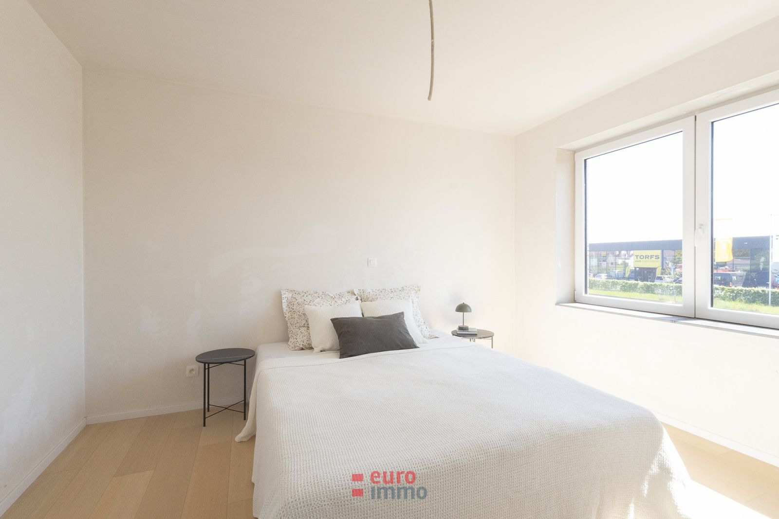 Luxueuze nieuwbouwwoning op centrale locatie in Torhout! foto 28