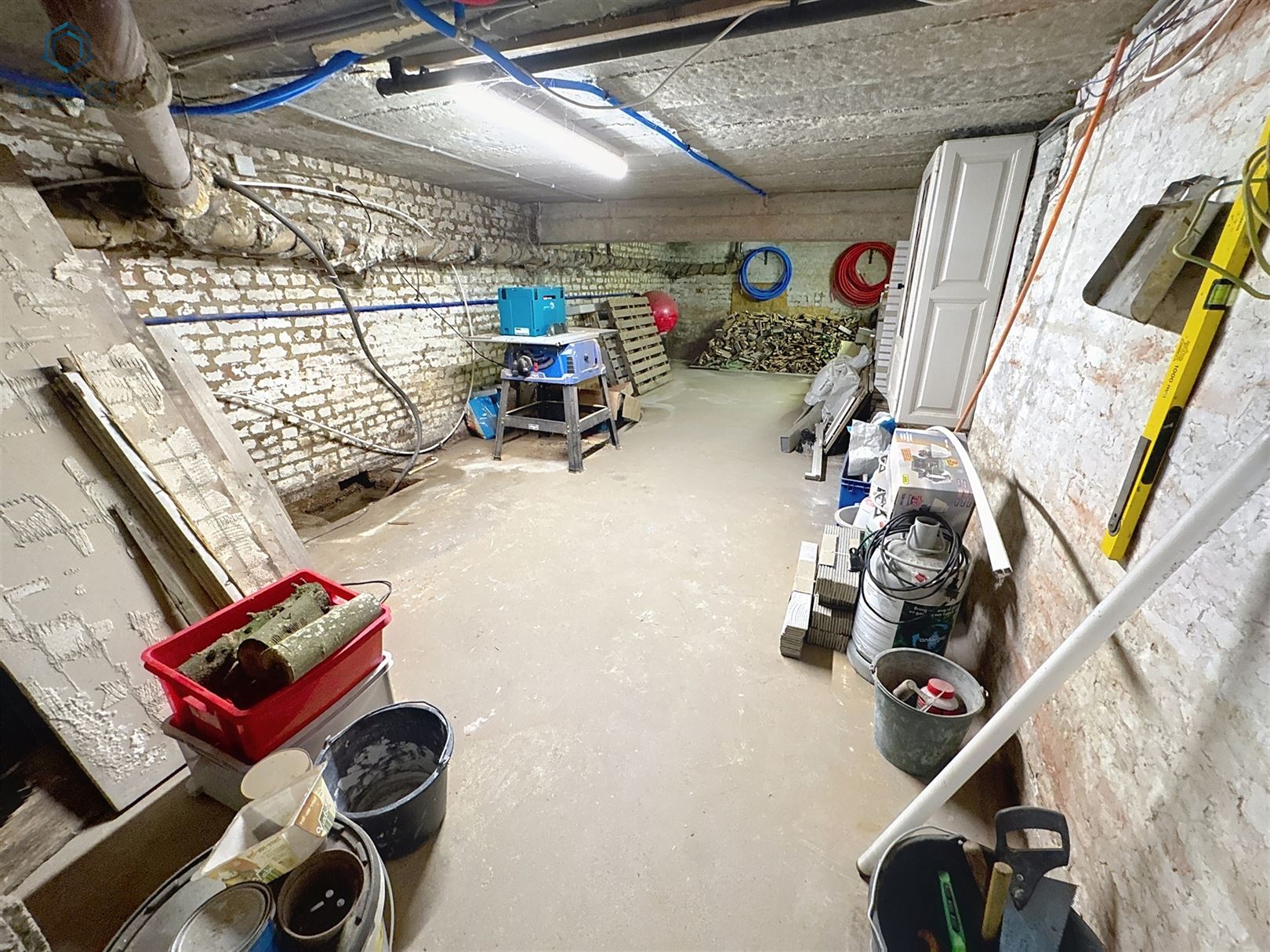 Open Bebouwing met 4 Slaapkamers, Atelier en Tuin in Geraardsbergen foto 23