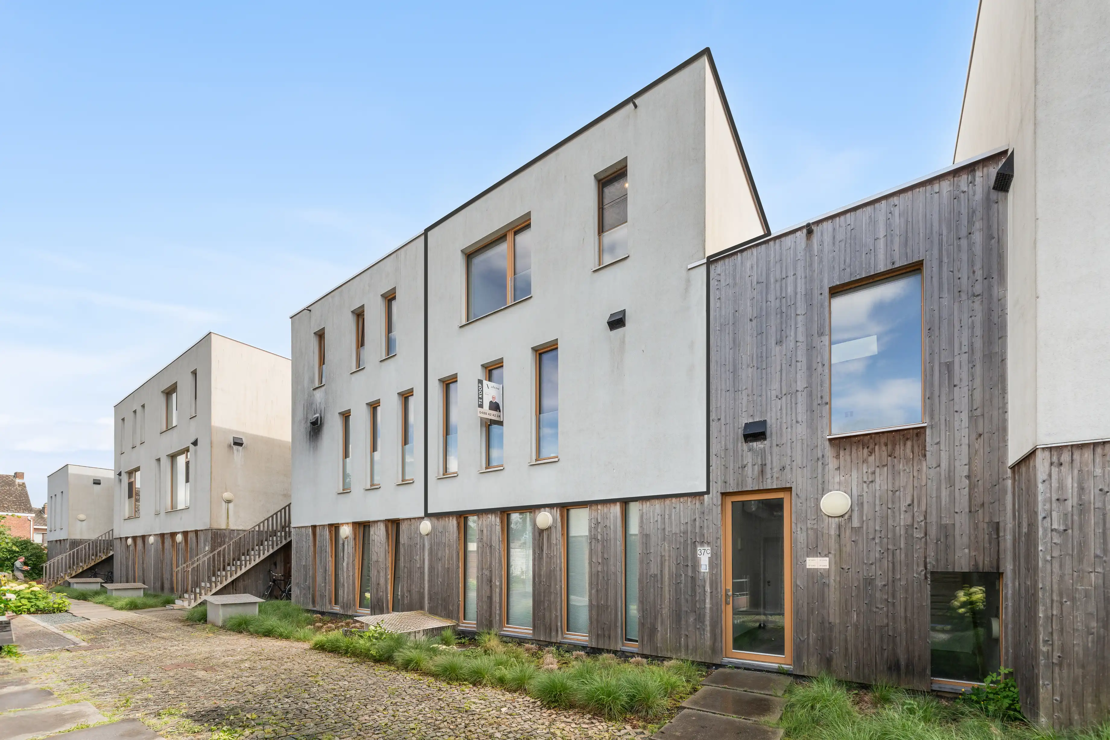 Duplex-appartement met 3 slp, zonneterras en 2 autostaanpl foto 2